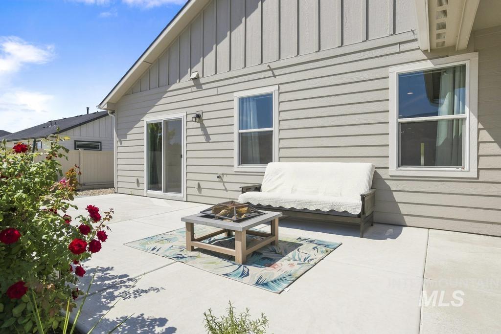 522 Belville Place, Caldwell, Idaho 83605, 3 Bedrooms, 2 Bathrooms, Residential For Sale, Price $429,990,MLS 98998395