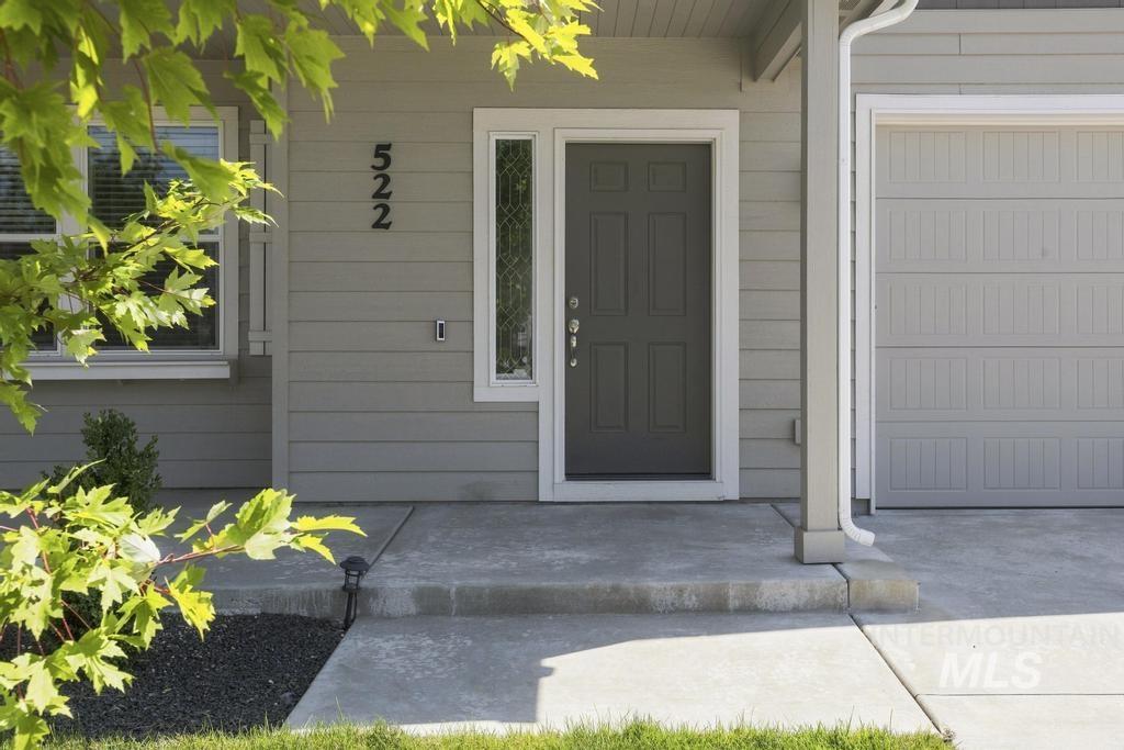 522 Belville Place, Caldwell, Idaho 83605, 3 Bedrooms, 2 Bathrooms, Residential For Sale, Price $429,990,MLS 98998395