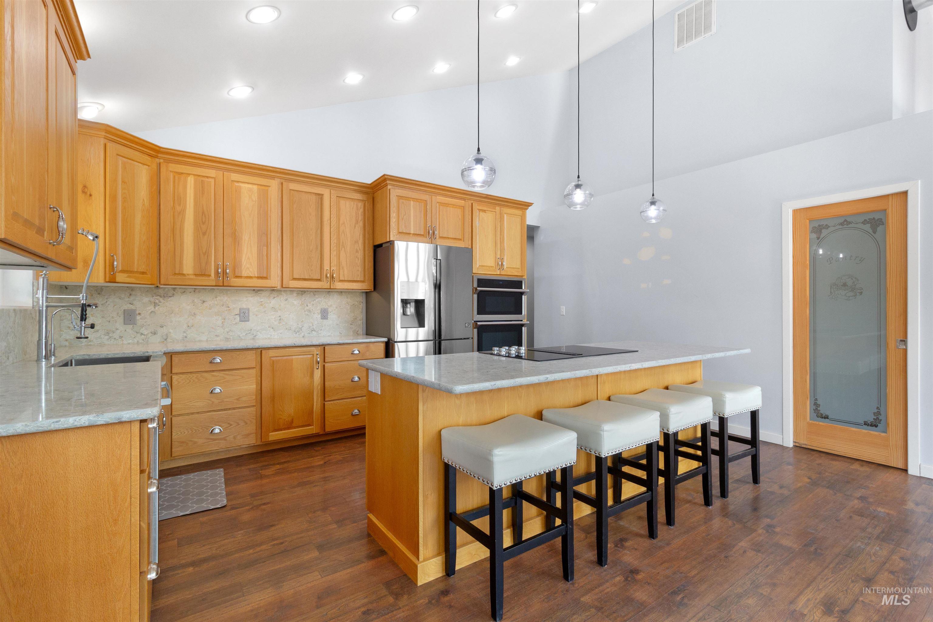 4301 Carter Pack Rd, Buhl, Idaho 83316, 3 Bedrooms, 2 Bathrooms, Residential For Sale, Price $495,000,MLS 98998397