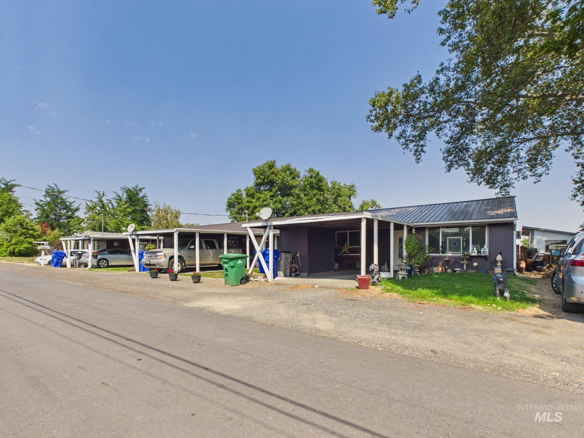 1409 Cedar Ave, Lewiston, Idaho 83501, 2 Bedrooms, 1 Bathroom, Residential Income For Sale, Price $407,500, 98998398