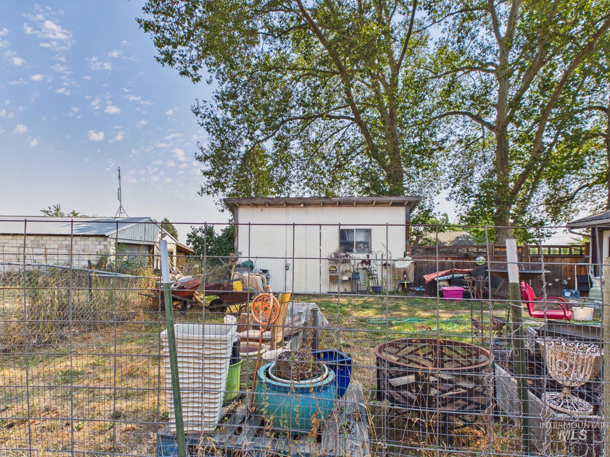 1409 Cedar Ave, Lewiston, Idaho 83501, 2 Bedrooms, 1 Bathroom, Residential Income For Sale, Price $407,500, 98998398