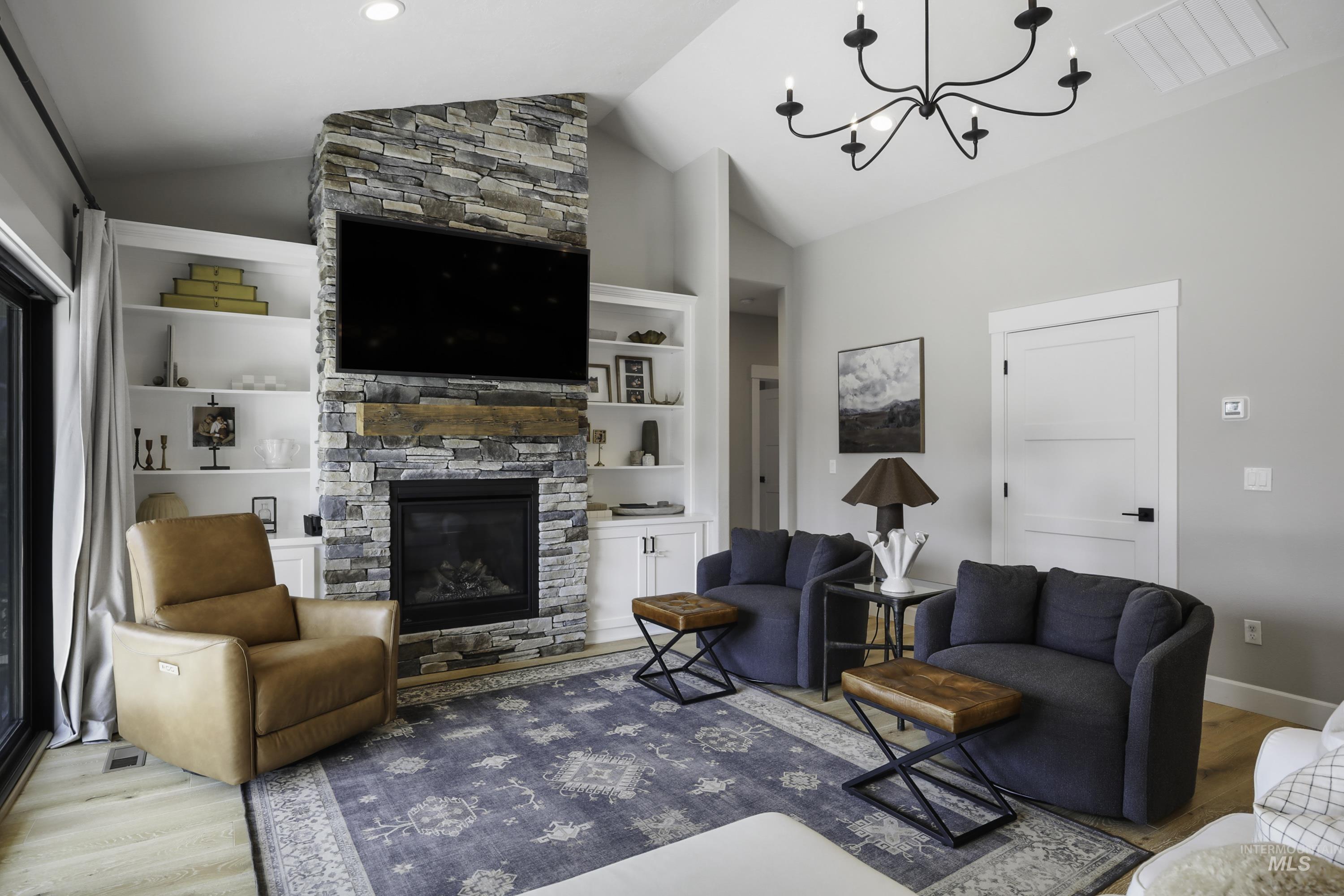 7688 Paddock Lane, Lewiston, Idaho 83501, 4 Bedrooms, 2.5 Bathrooms, Residential For Sale, Price $949,900,MLS 98998399