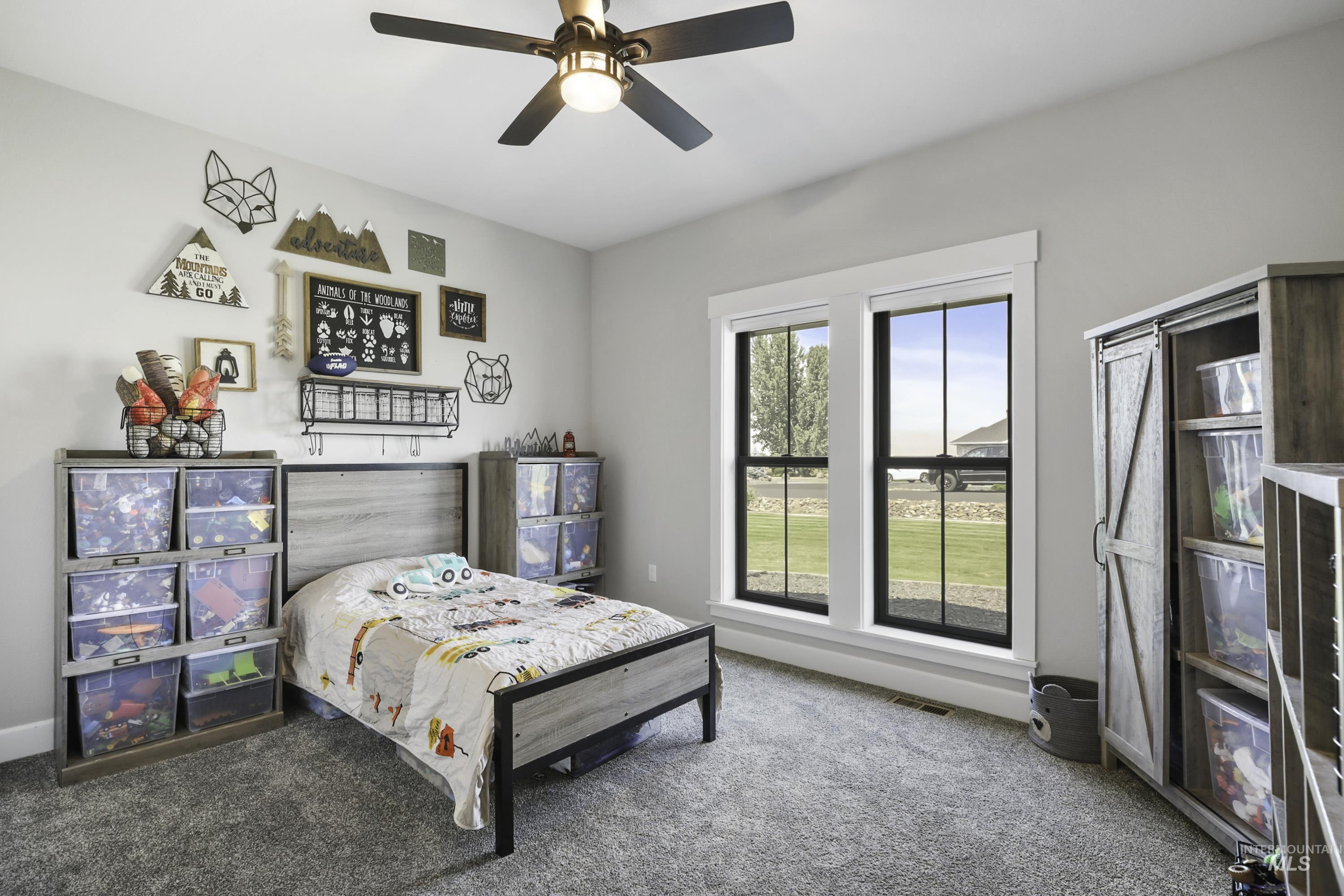 7688 Paddock Lane, Lewiston, Idaho 83501, 4 Bedrooms, 2.5 Bathrooms, Residential For Sale, Price $949,900,MLS 98998399