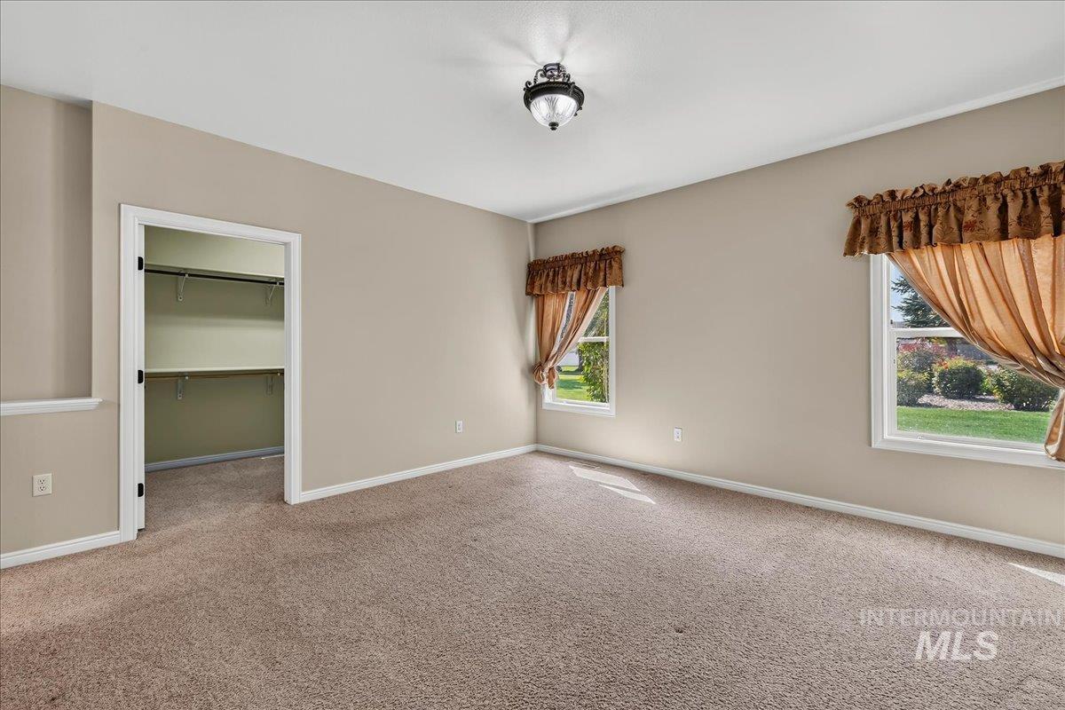 507 W. Briar Hill, Nampa, Idaho 83686, 3 Bedrooms, 2 Bathrooms, Residential For Sale, Price $447,000,MLS 98998403