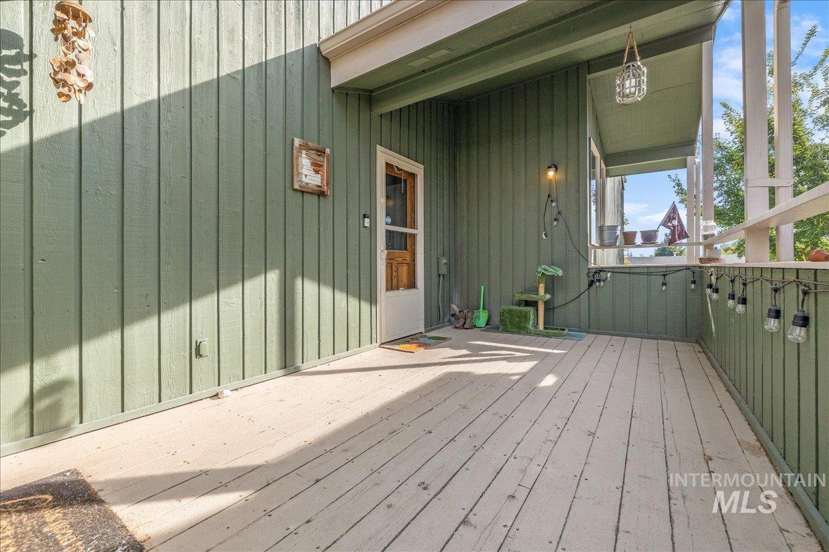 721 Parkside Way, Nampa, Idaho 83686, 3 Bedrooms, 2.5 Bathrooms, Residential For Sale, Price $385,000, 98998405