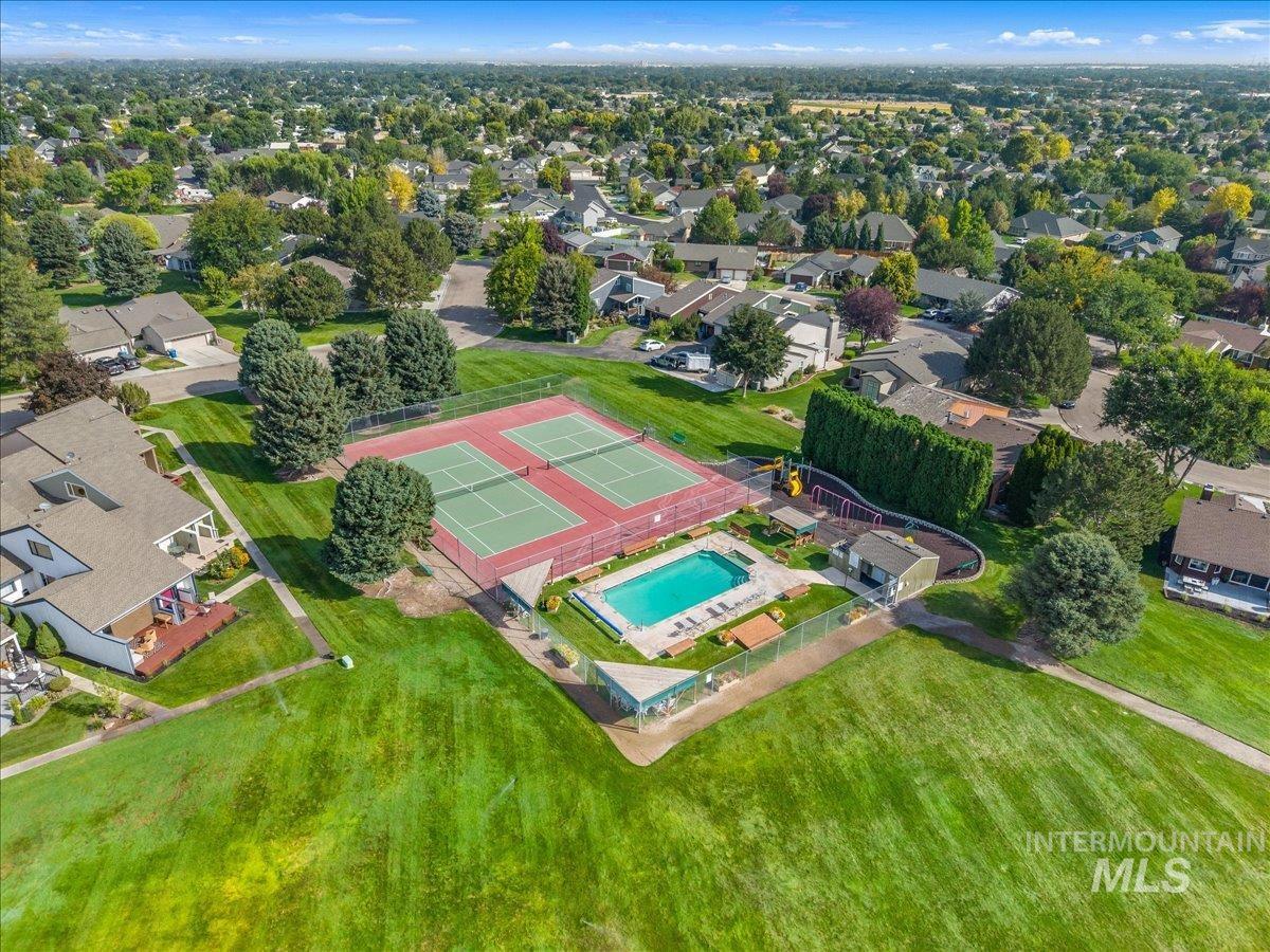 721 Parkside Way, Nampa, Idaho 83686, 3 Bedrooms, 2.5 Bathrooms, Residential For Sale, Price $385,000, 98998405