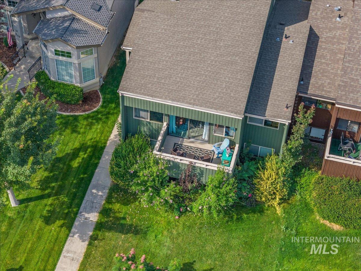 721 Parkside Way, Nampa, Idaho 83686, 3 Bedrooms, 2.5 Bathrooms, Residential For Sale, Price $385,000, 98998405