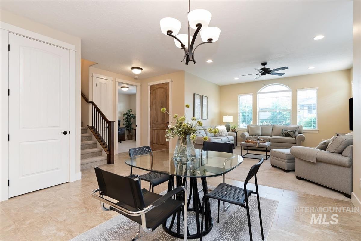 5945 W Beaufort Street, Boise, Idaho 83714, 4 Bedrooms, 2.5 Bathrooms, Residential For Sale, Price $575,000,MLS 98998407