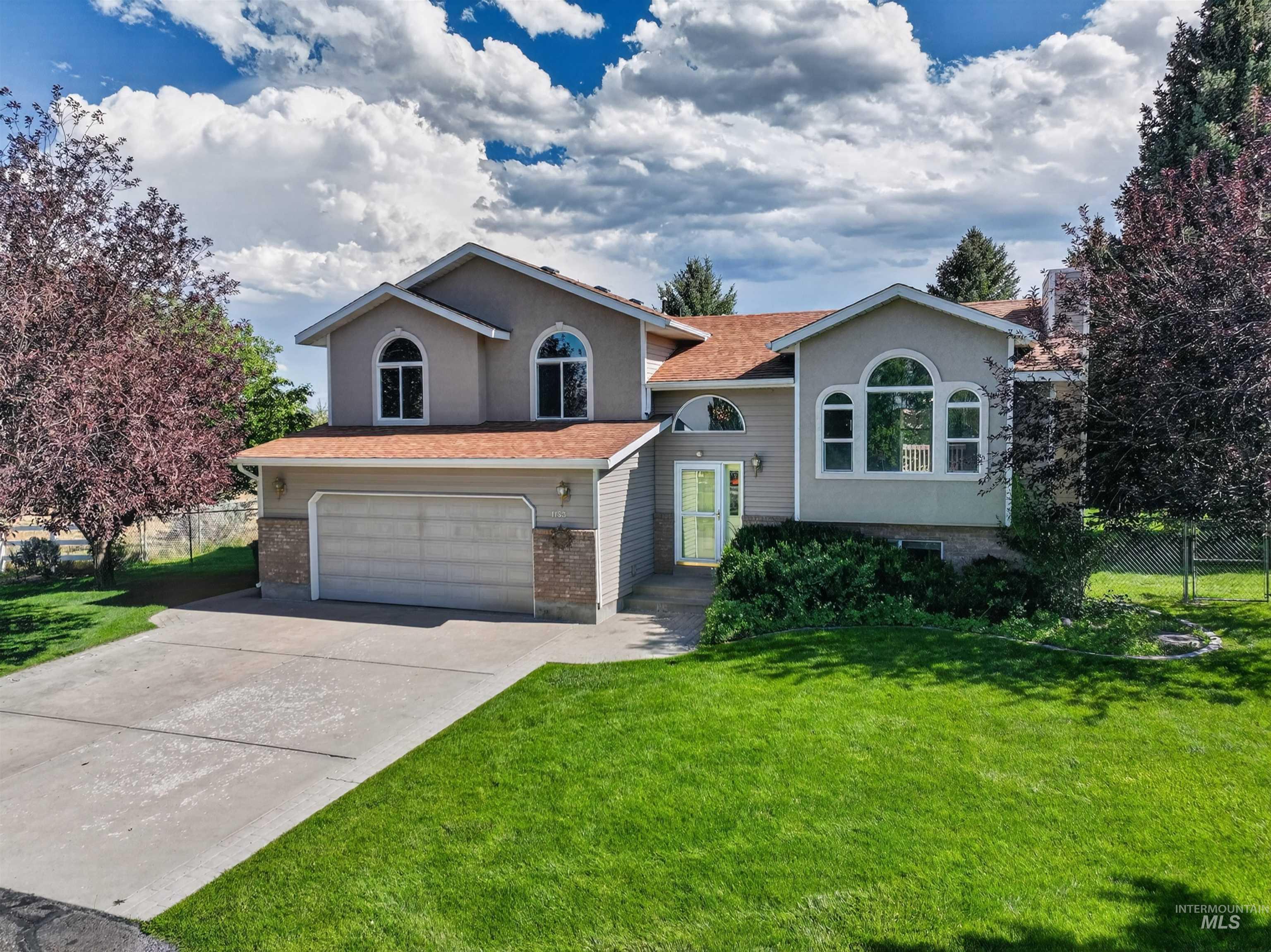 1153 City Creek, Pocatello, Idaho 83204, 4 Bedrooms, 3 Bathrooms, Residential For Sale, Price $575,500,MLS 98998408