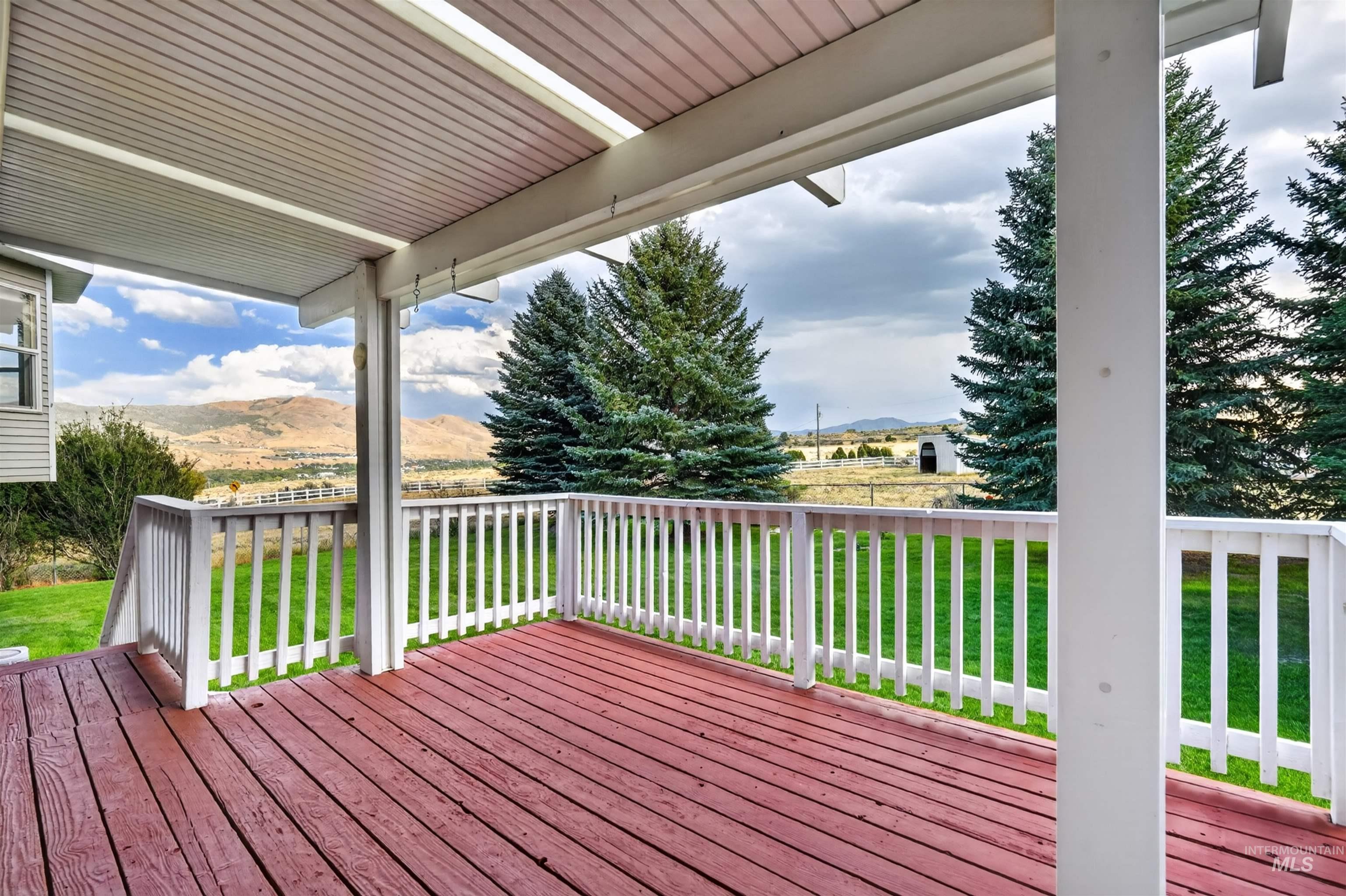 1153 City Creek, Pocatello, Idaho 83204, 4 Bedrooms, 3 Bathrooms, Residential For Sale, Price $575,500,MLS 98998408