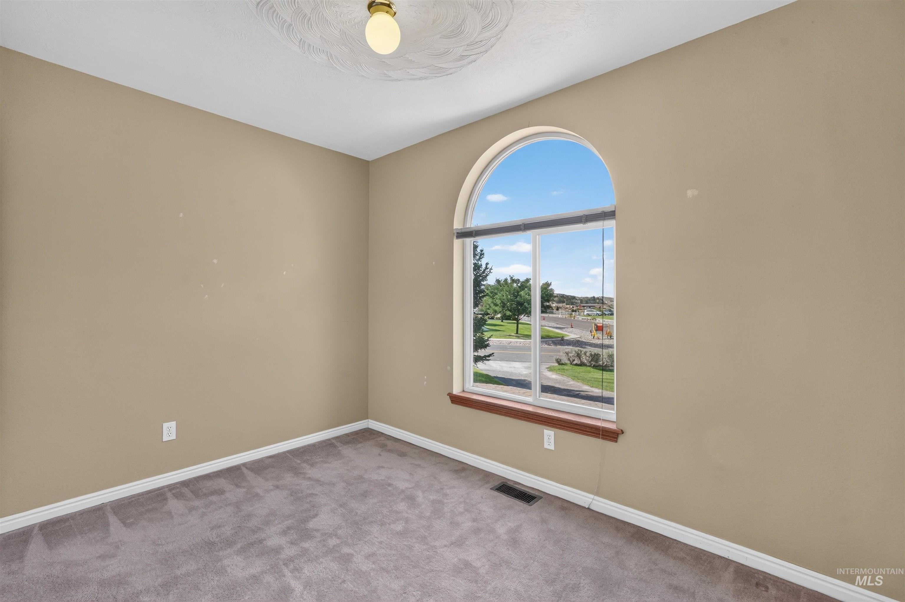 1153 City Creek, Pocatello, Idaho 83204, 4 Bedrooms, 3 Bathrooms, Residential For Sale, Price $575,500,MLS 98998408