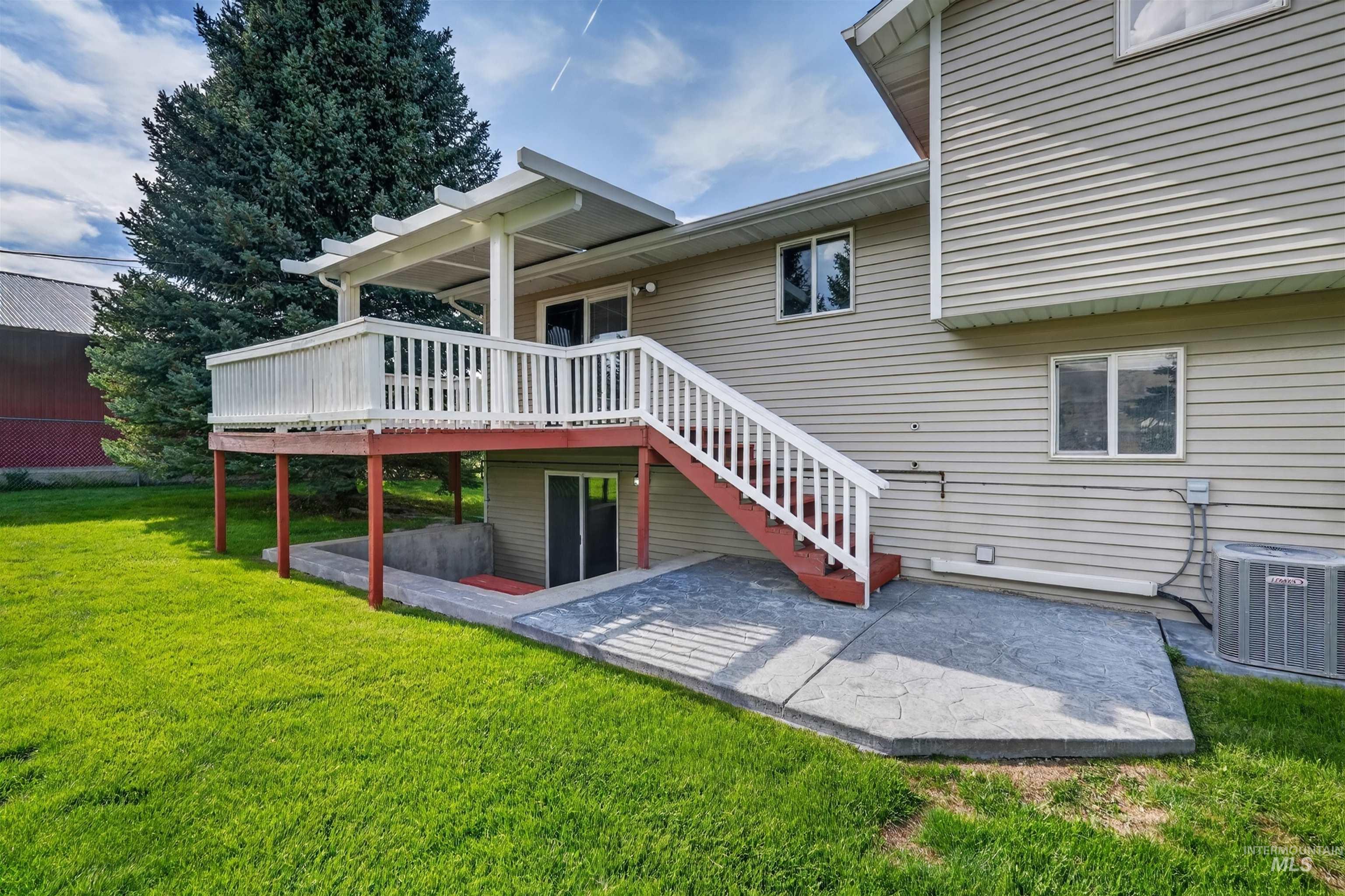 1153 City Creek, Pocatello, Idaho 83204, 4 Bedrooms, 3 Bathrooms, Residential For Sale, Price $575,500,MLS 98998408