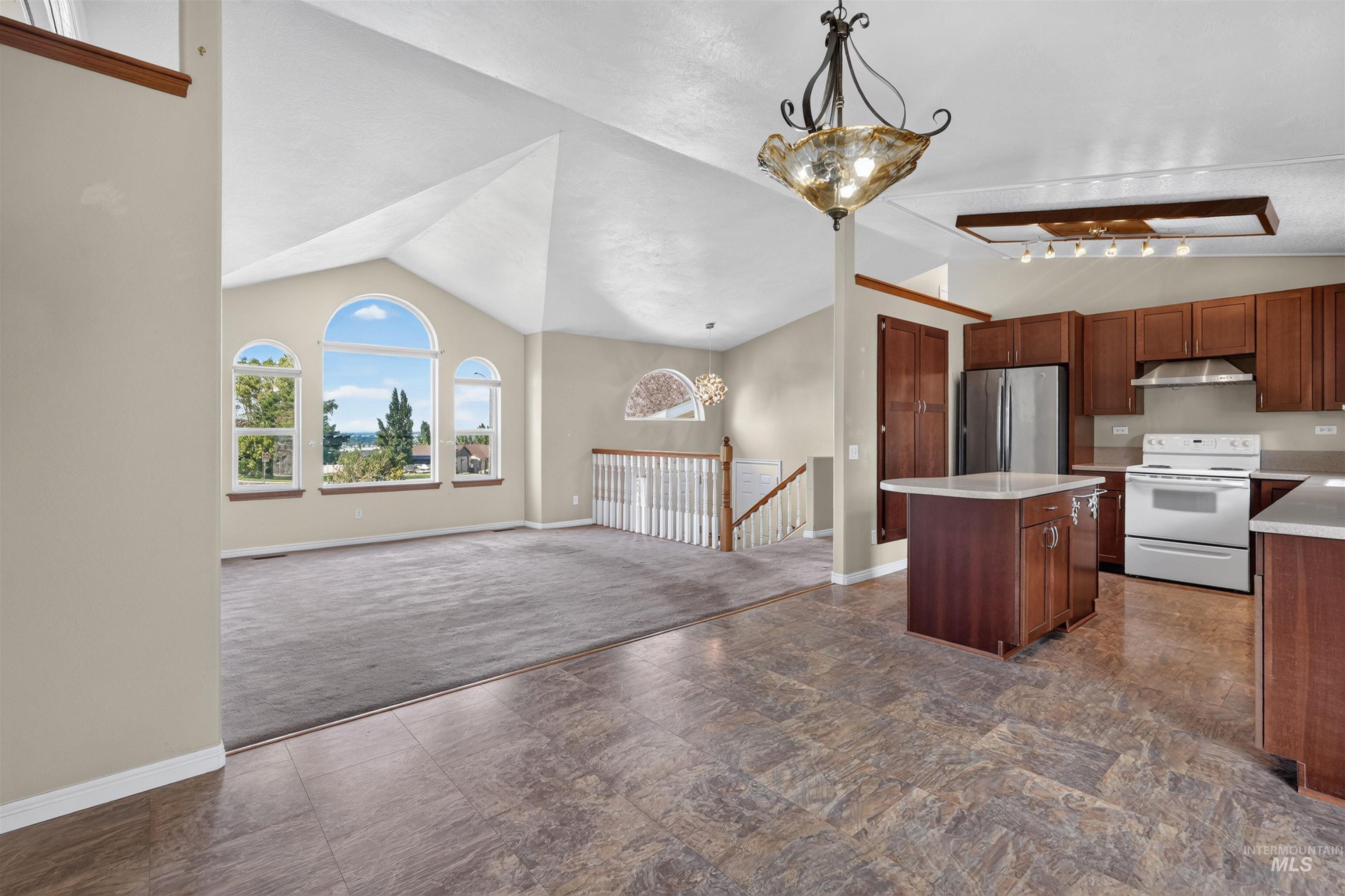1153 City Creek, Pocatello, Idaho 83204, 4 Bedrooms, 3 Bathrooms, Residential For Sale, Price $575,500,MLS 98998408