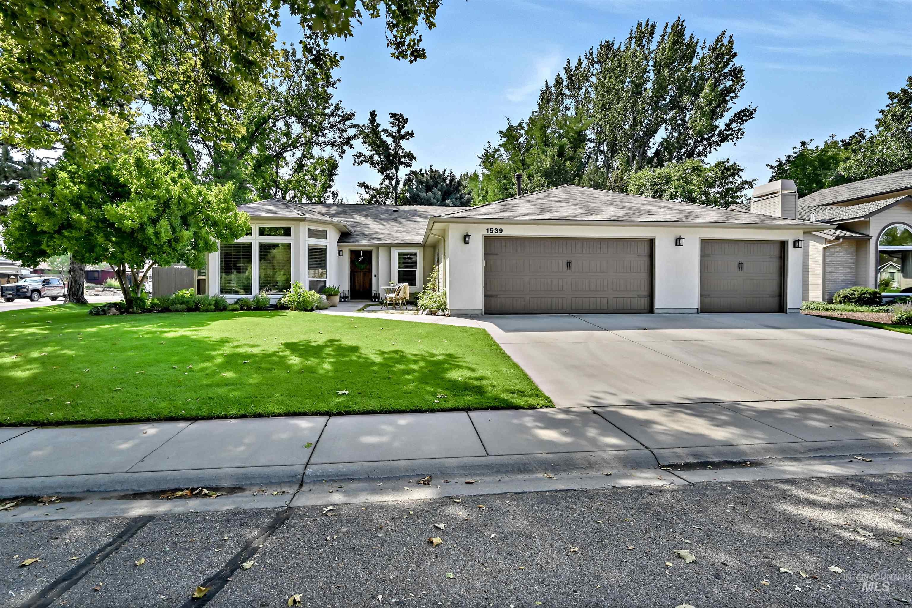 1539 E Spinnaker Court, Boise, Idaho 83706, 4 Bedrooms, 2 Bathrooms, Residential For Sale, Price $925,000, 98998412