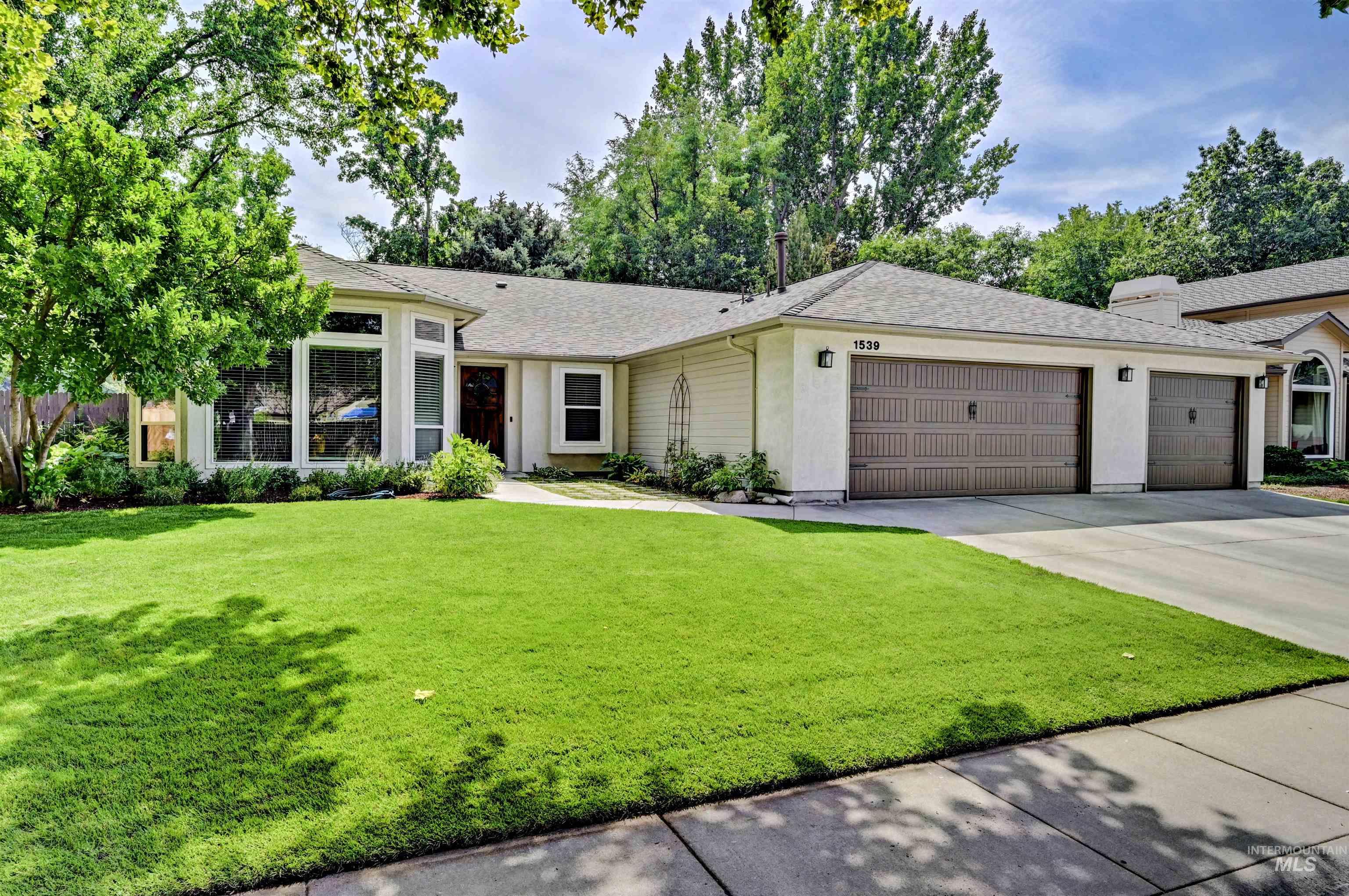 1539 E Spinnaker Court, Boise, Idaho 83706, 4 Bedrooms, 2 Bathrooms, Residential For Sale, Price $925,000, 98998412