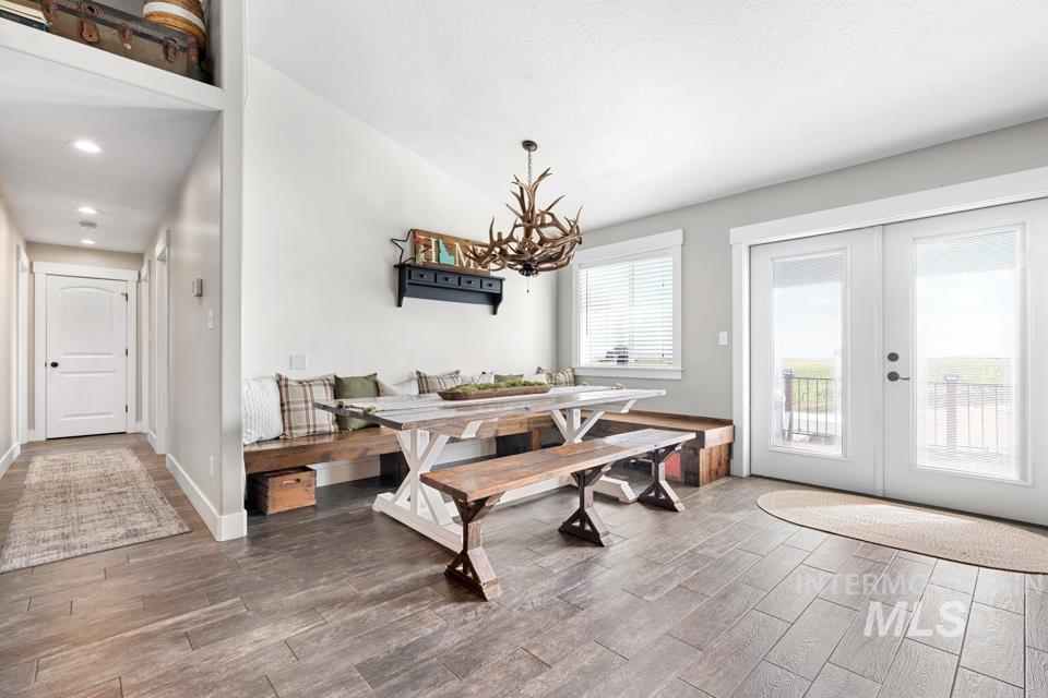 3820 Dundee Dr., New Plymouth, Idaho 83655, 5 Bedrooms, 3 Bathrooms, Residential For Sale, Price $1,300,000,MLS 98998413