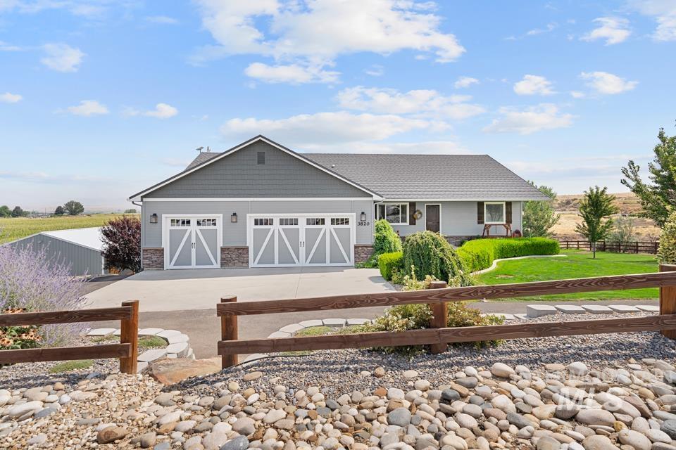 3820 Dundee Dr., New Plymouth, Idaho 83655, 5 Bedrooms, 3 Bathrooms, Residential For Sale, Price $1,300,000,MLS 98998413
