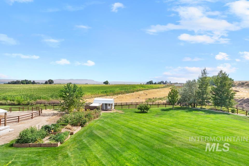 3820 Dundee Dr., New Plymouth, Idaho 83655, 5 Bedrooms, 3 Bathrooms, Residential For Sale, Price $1,300,000,MLS 98998413