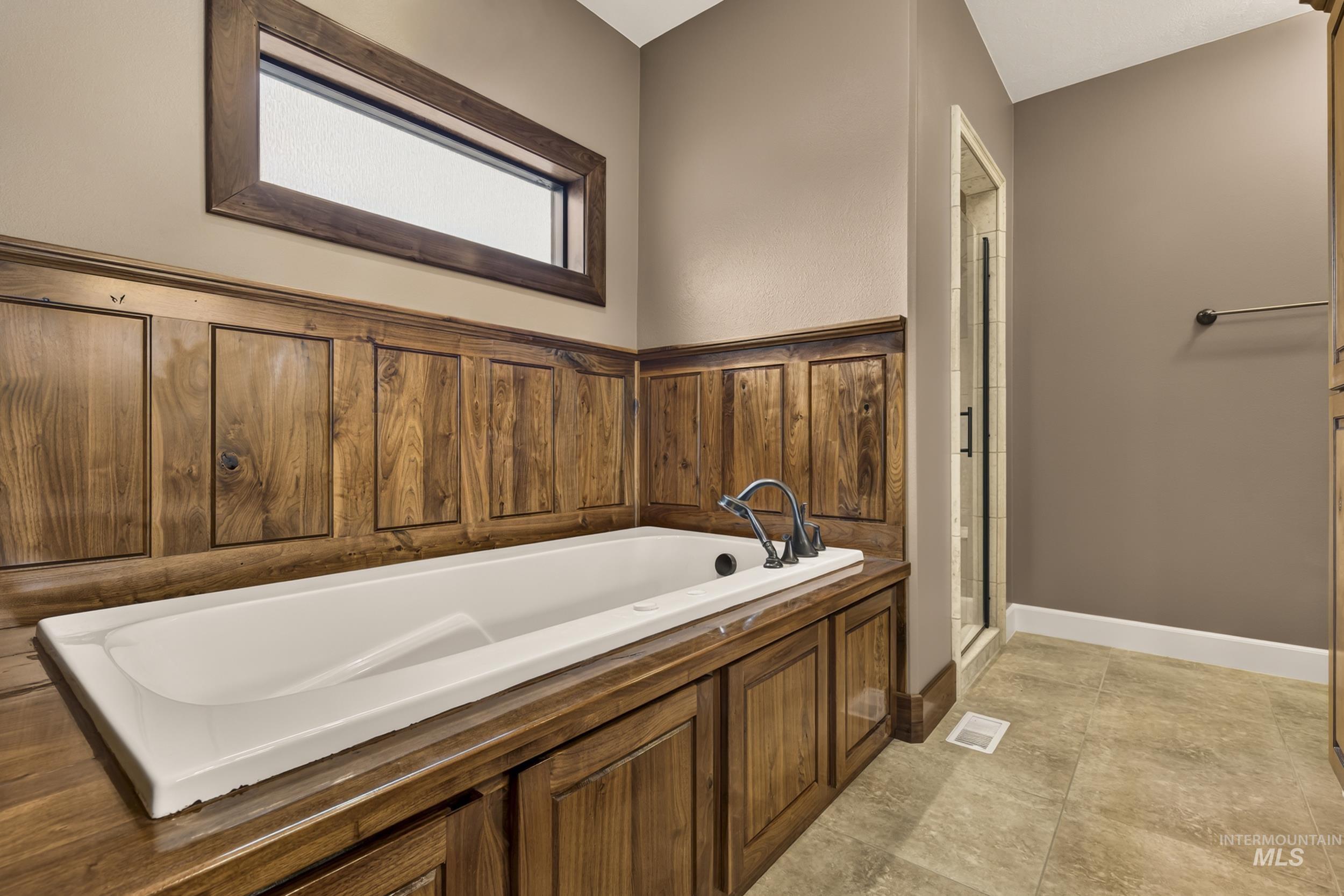 183 W 265 N, Blackfoot, Idaho 83221, 4 Bedrooms, 3 Bathrooms, Residential For Sale, Price $920,000,MLS 98998415