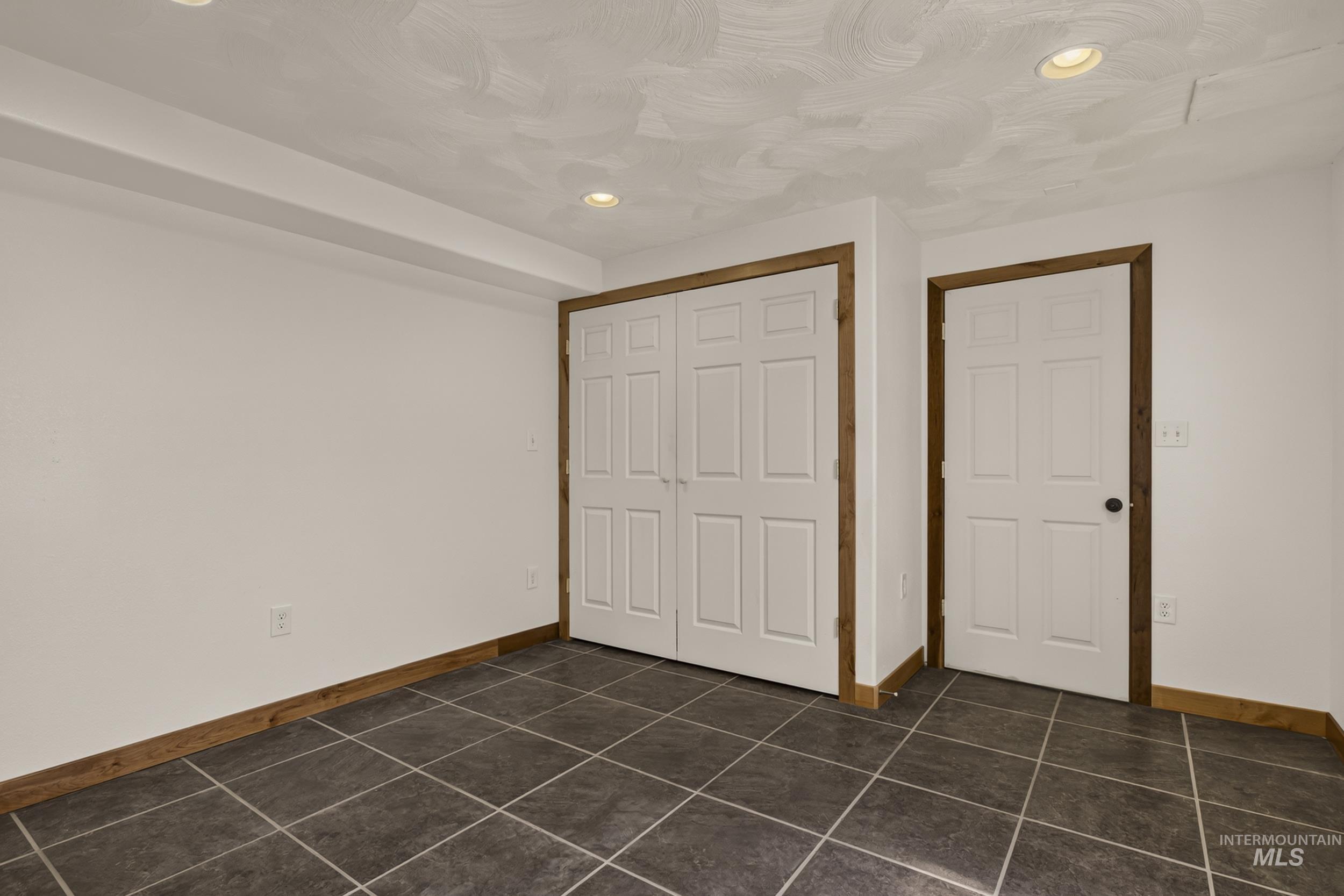 183 W 265 N, Blackfoot, Idaho 83221, 4 Bedrooms, 3 Bathrooms, Residential For Sale, Price $920,000,MLS 98998415