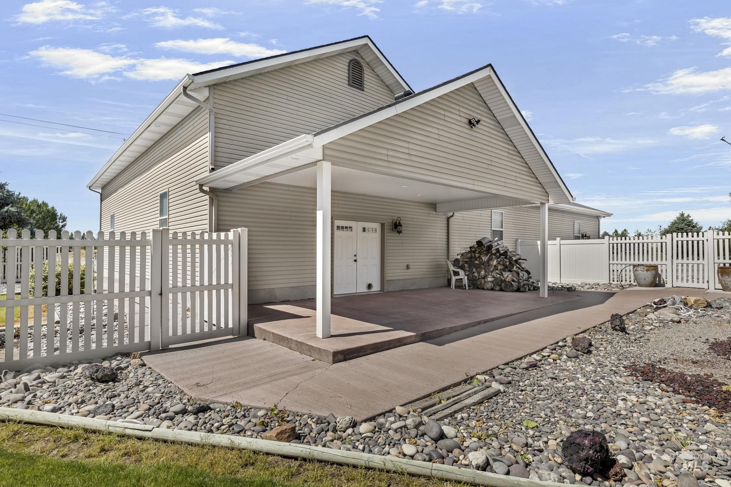 183 W 265 N, Blackfoot, Idaho 83221, 4 Bedrooms, 3 Bathrooms, Residential For Sale, Price $920,000,MLS 98998415