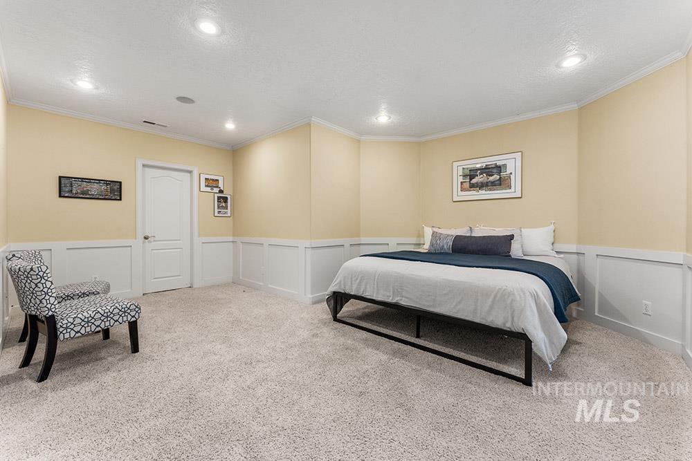 7061 N Penncross Way, Meridian, Idaho 83646, 5 Bedrooms, 4.5 Bathrooms, Residential For Sale, Price $1,699,000,MLS 98998417