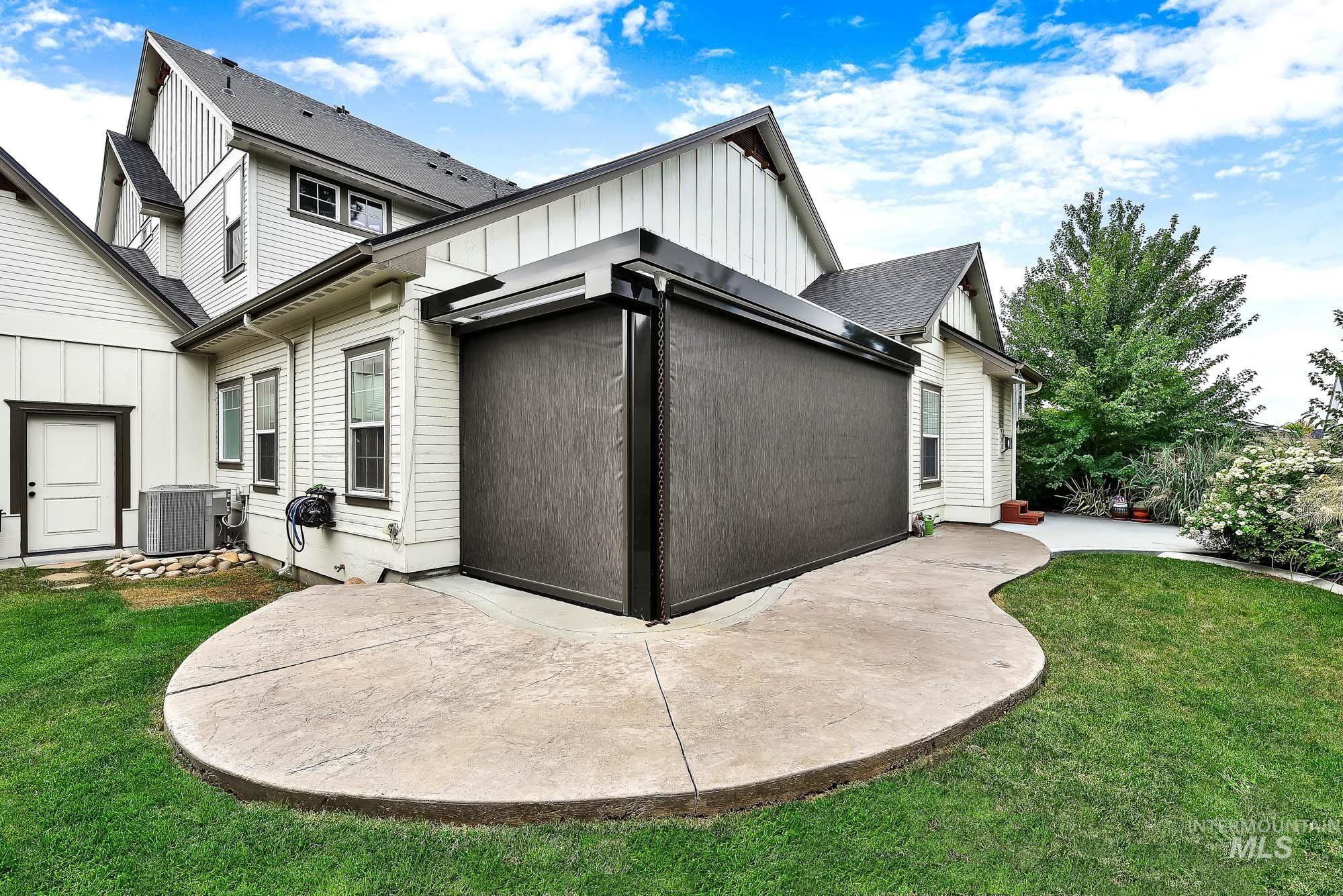 4028 N Quenzer Way, Meridian, Idaho 83646, 4 Bedrooms, 2.5 Bathrooms, Residential For Sale, Price $825,000, 98998418