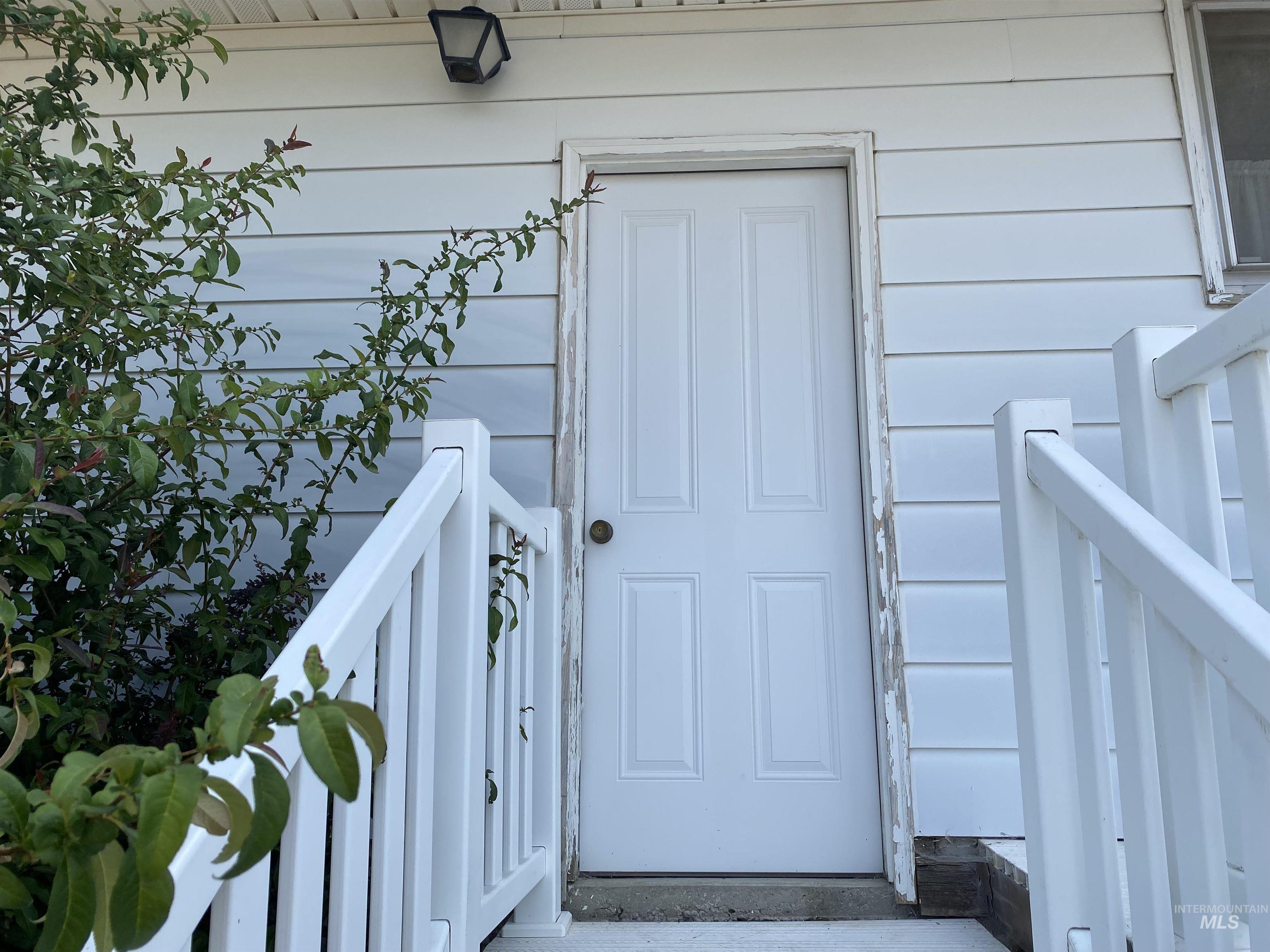 220 Cedar Street, Potlatch, Idaho 83855, 3 Bedrooms, 1 Bathroom, Residential For Sale, Price $449,000, 98998421