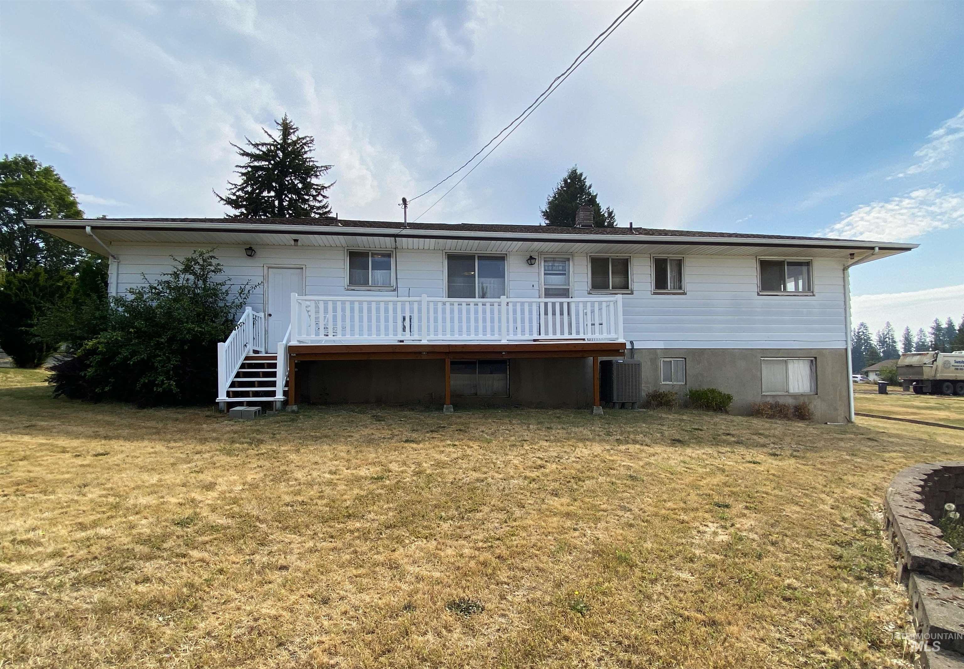 220 Cedar Street, Potlatch, Idaho 83855, 3 Bedrooms, 1 Bathroom, Residential For Sale, Price $449,000, 98998421