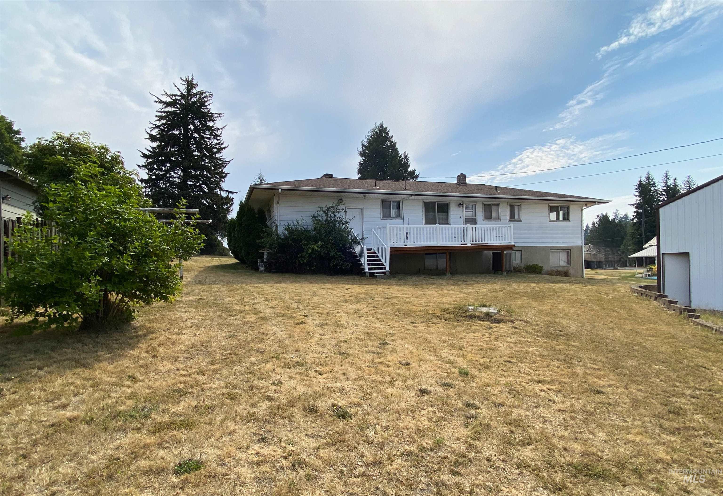 220 Cedar Street, Potlatch, Idaho 83855, 3 Bedrooms, 1 Bathroom, Residential For Sale, Price $449,000, 98998421