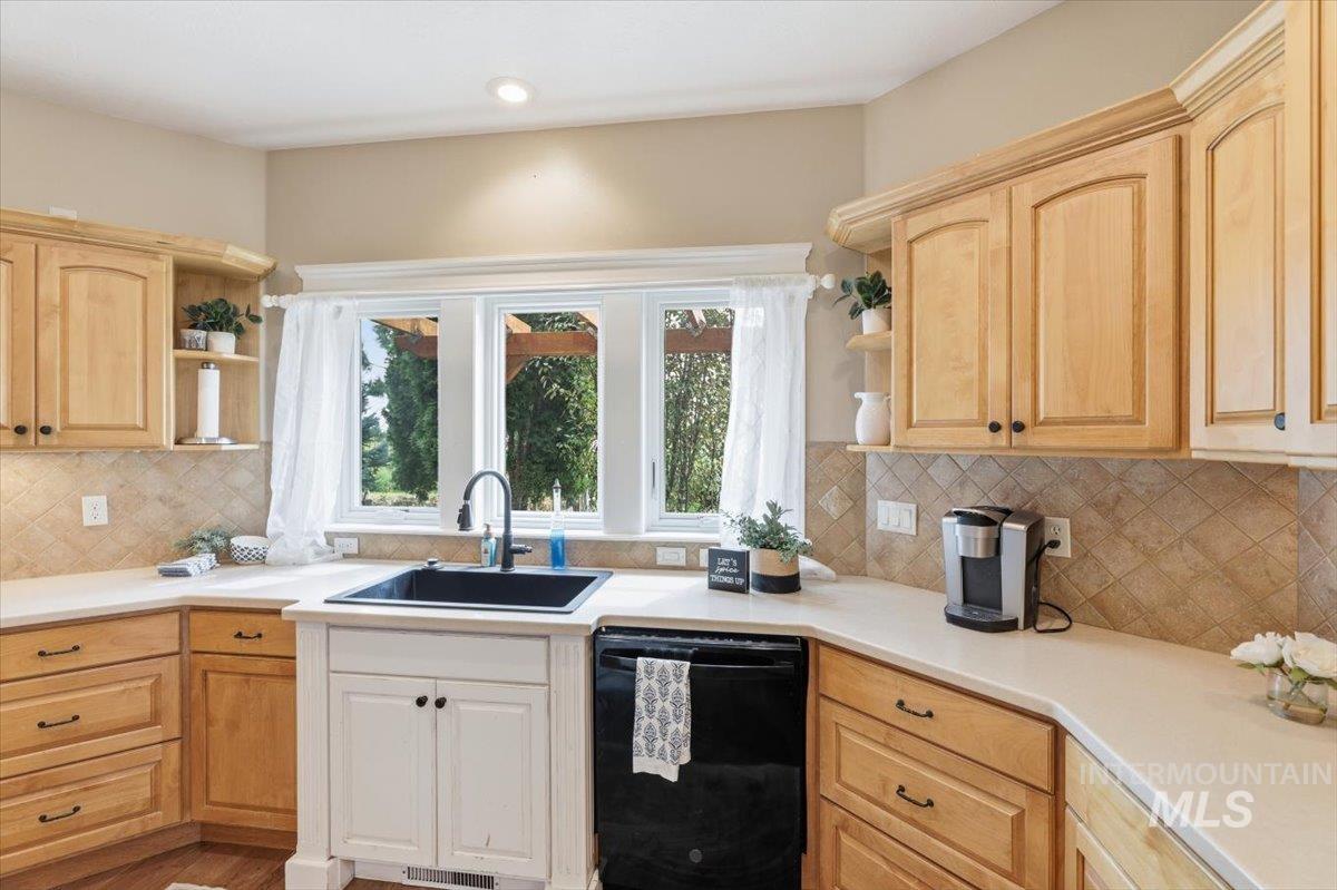 3685 E Indian Trail Lane, Kuna, Idaho 83634, 5 Bedrooms, 4 Bathrooms, Residential For Sale, Price $1,800,000,MLS 98998422
