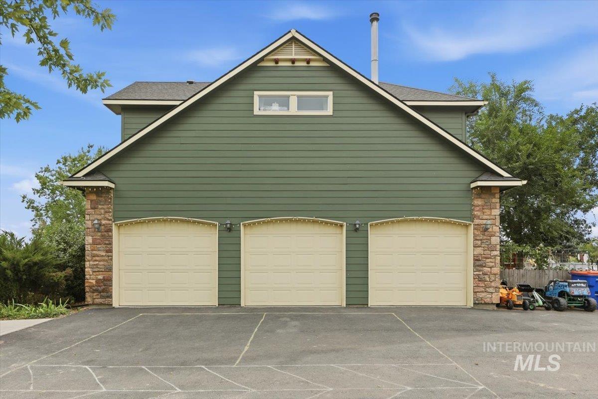 3685 E Indian Trail Lane, Kuna, Idaho 83634, 5 Bedrooms, 4 Bathrooms, Residential For Sale, Price $1,800,000,MLS 98998422
