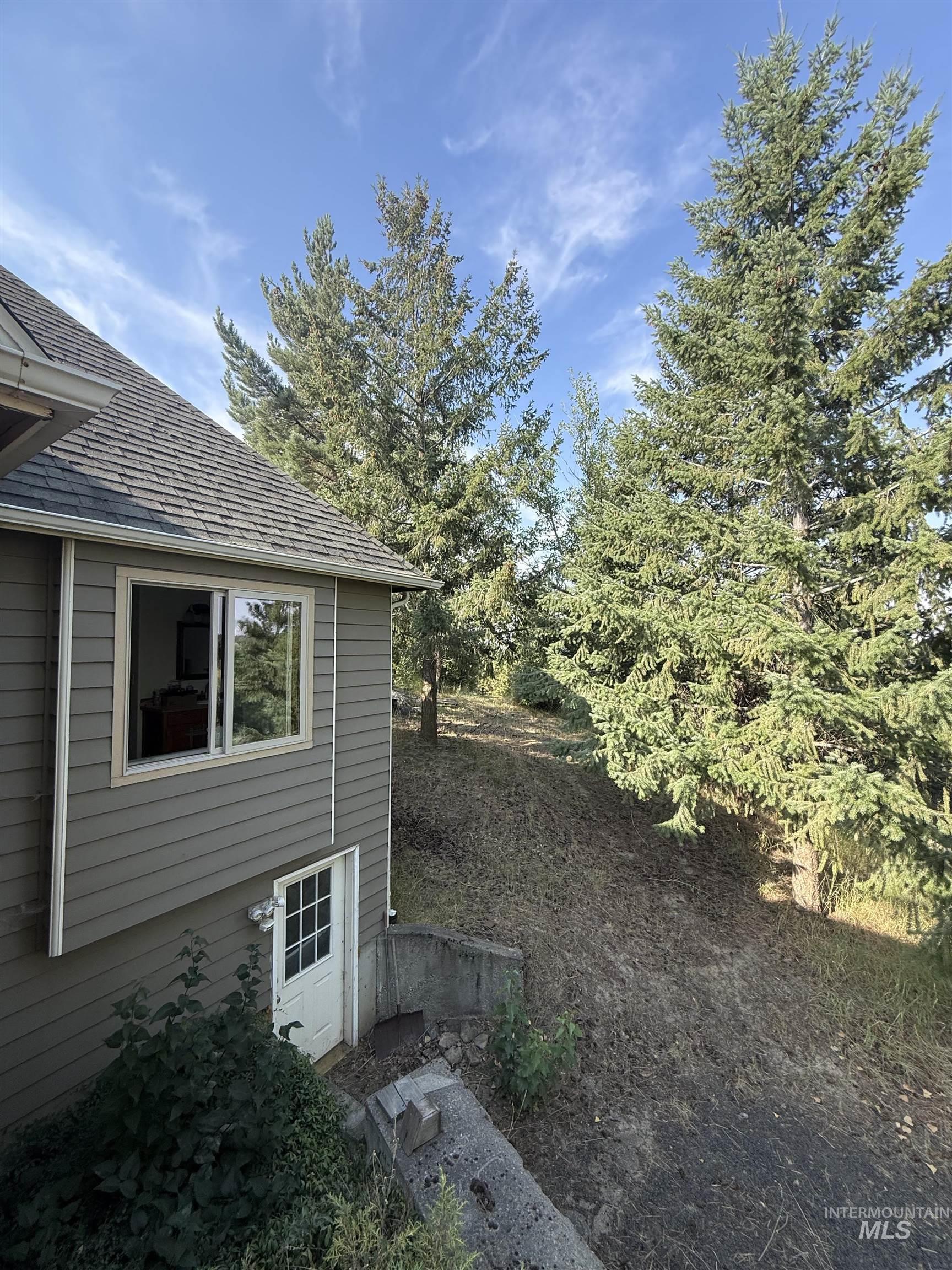 920 Public Ave, Moscow, Idaho 83843, 3 Bedrooms, 2.5 Bathrooms, Residential For Sale, Price $743,000,MLS 98998426