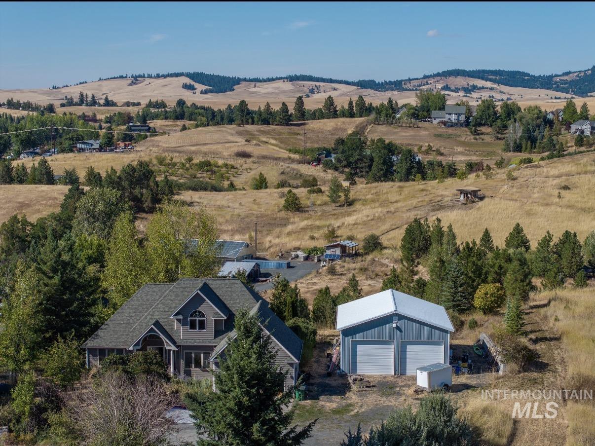 920 Public Ave, Moscow, Idaho 83843, 3 Bedrooms, 2.5 Bathrooms, Residential For Sale, Price $743,000,MLS 98998426