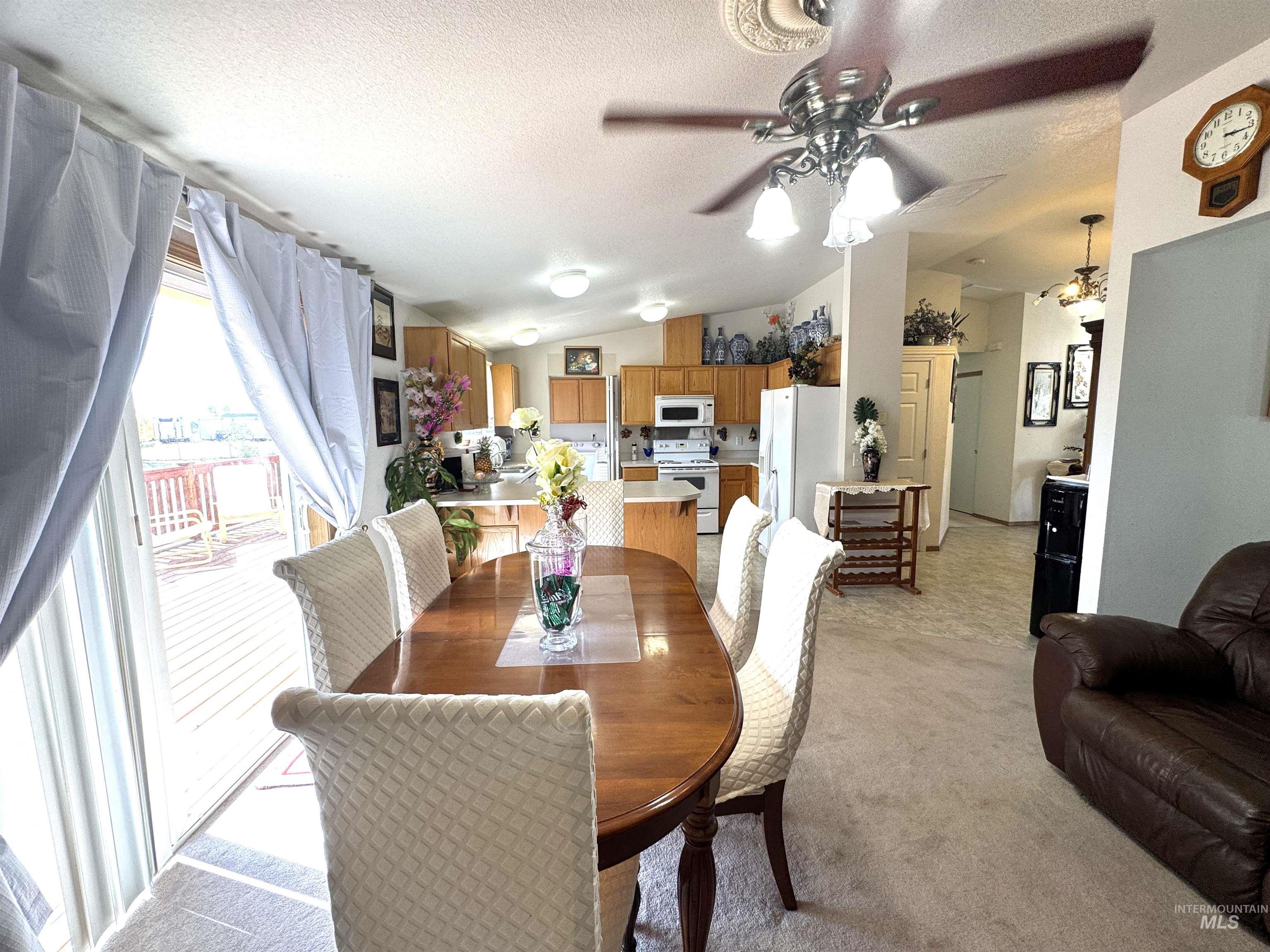 2621 NW Doris Dr, Mountain Home, Idaho 83647, 4 Bedrooms, 2 Bathrooms, Residential For Sale, Price $700,000,MLS 98998427