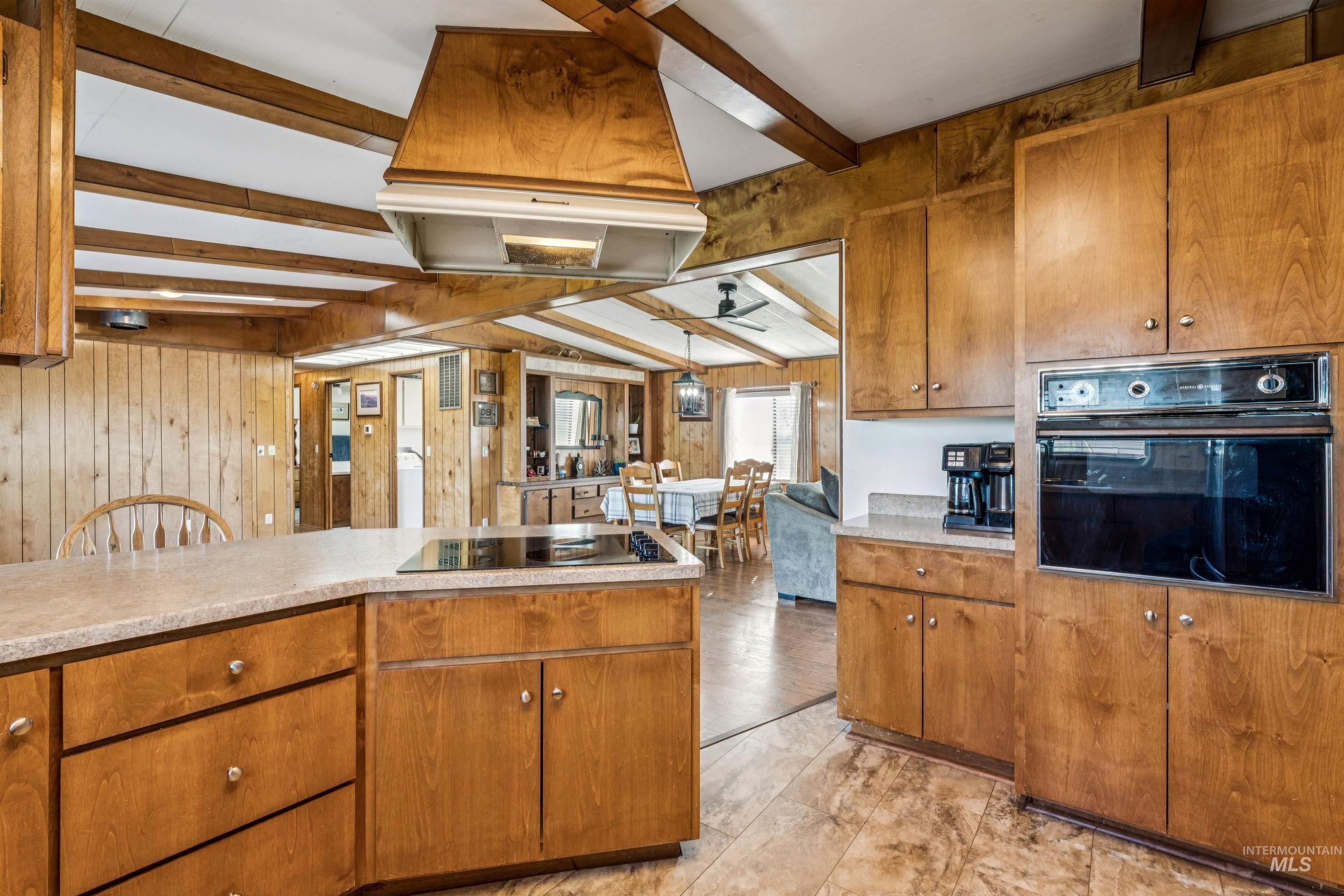 1050 NW 10th Ave, Payette, Idaho 83661, 3 Bedrooms, 2 Bathrooms, Residential For Sale, Price $515,000, 98998428