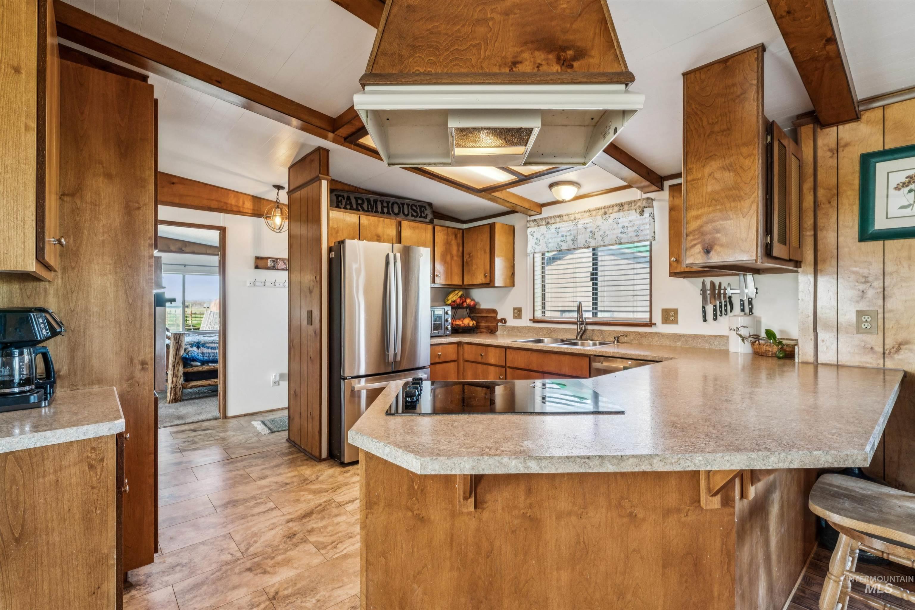 1050 NW 10th Ave, Payette, Idaho 83661, 3 Bedrooms, 2 Bathrooms, Residential For Sale, Price $515,000, 98998428