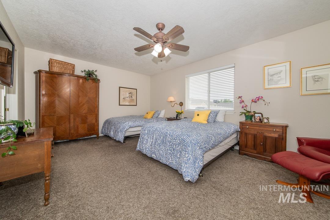 2584 W 8th St, Weiser, Idaho 83672, 3 Bedrooms, 2 Bathrooms, Residential For Sale, Price $375,000,MLS 98998435