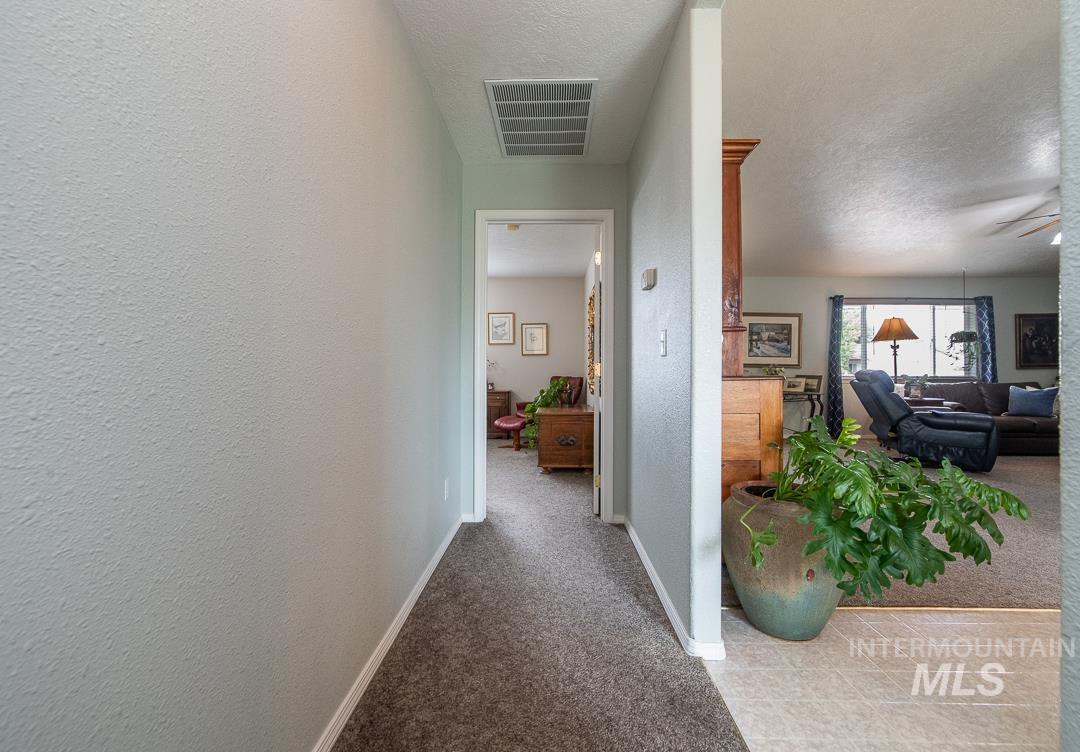 2584 W 8th St, Weiser, Idaho 83672, 3 Bedrooms, 2 Bathrooms, Residential For Sale, Price $375,000,MLS 98998435
