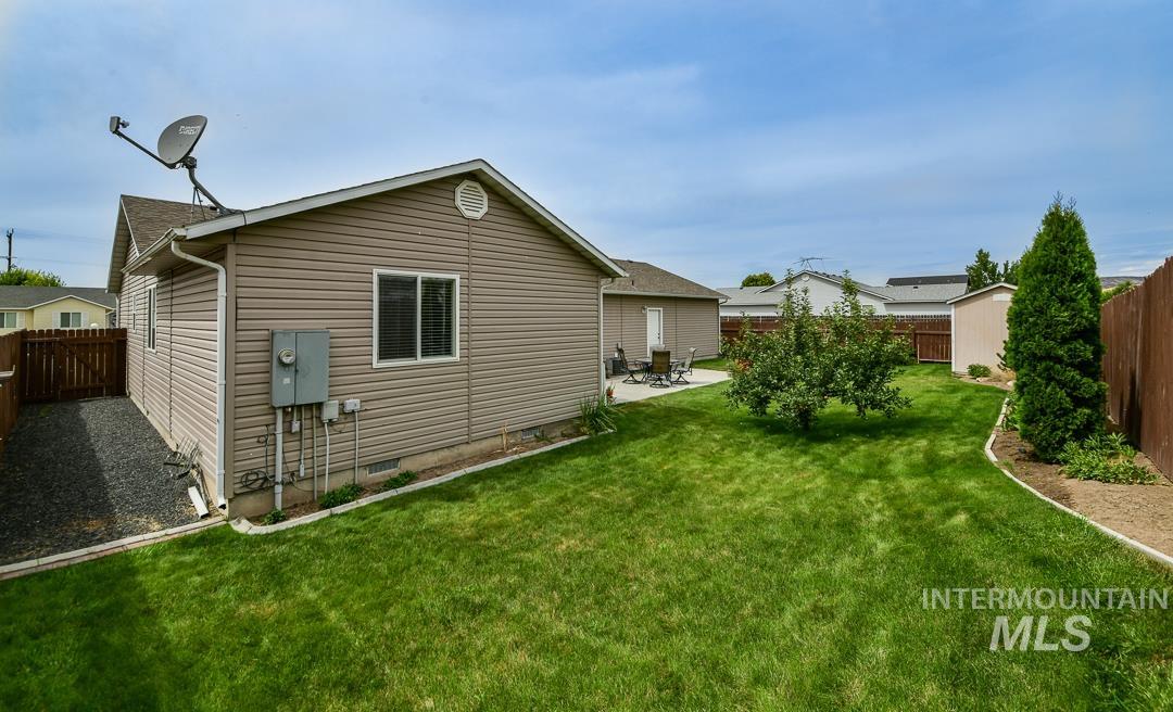 2584 W 8th St, Weiser, Idaho 83672, 3 Bedrooms, 2 Bathrooms, Residential For Sale, Price $375,000,MLS 98998435