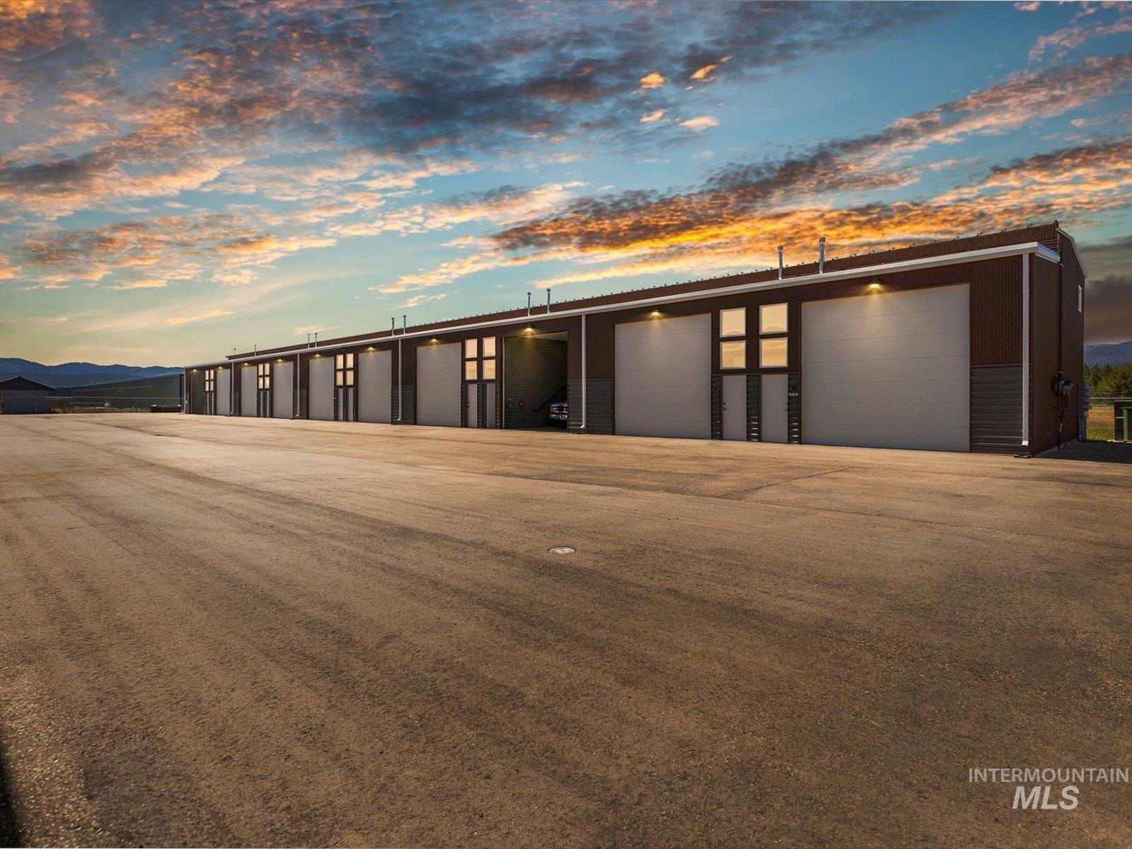 1453 S Main - Unit 7, Cascade, Idaho 83611, 1 Bathroom, Residential Income For Sale, Price $249,000,MLS 98998453
