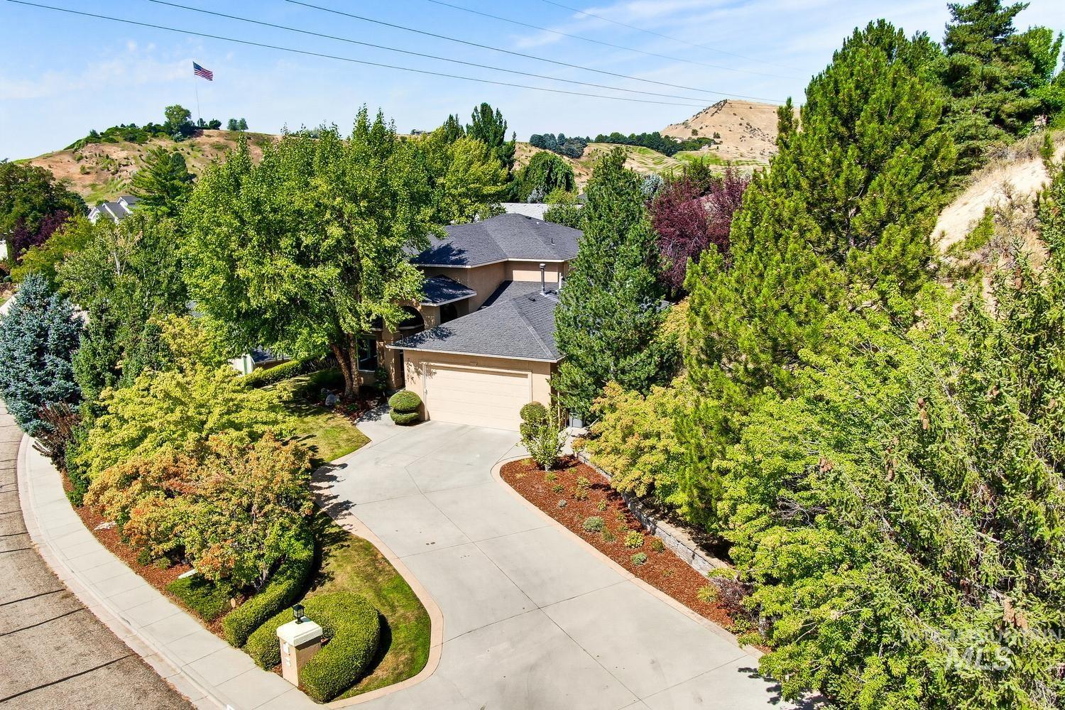 212 W Thornberry, Boise, Idaho 83702, 3 Bedrooms, 2.5 Bathrooms, Residential For Sale, Price $1,250,000,MLS 98998465
