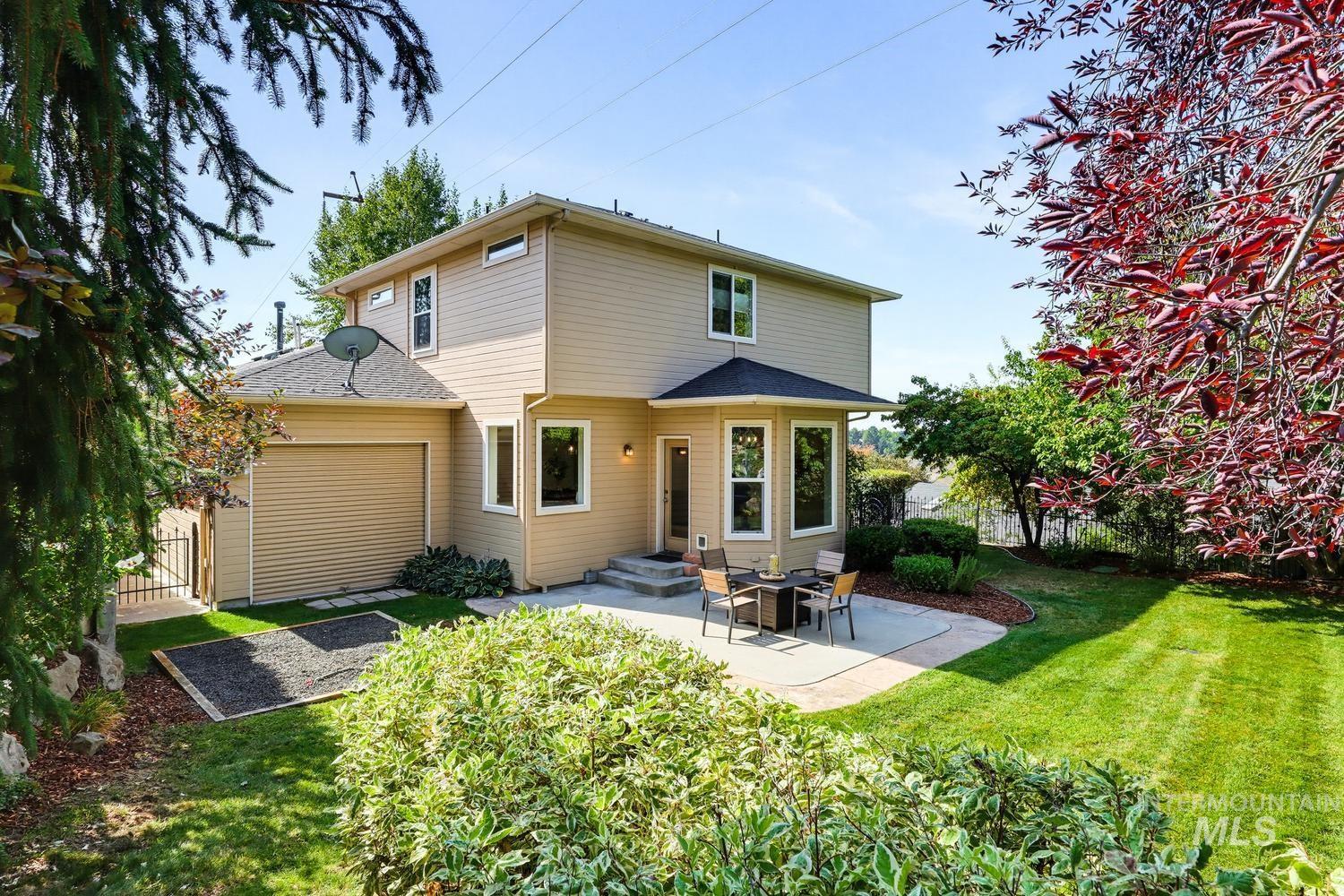 212 W Thornberry, Boise, Idaho 83702, 3 Bedrooms, 2.5 Bathrooms, Residential For Sale, Price $1,250,000, 98998465