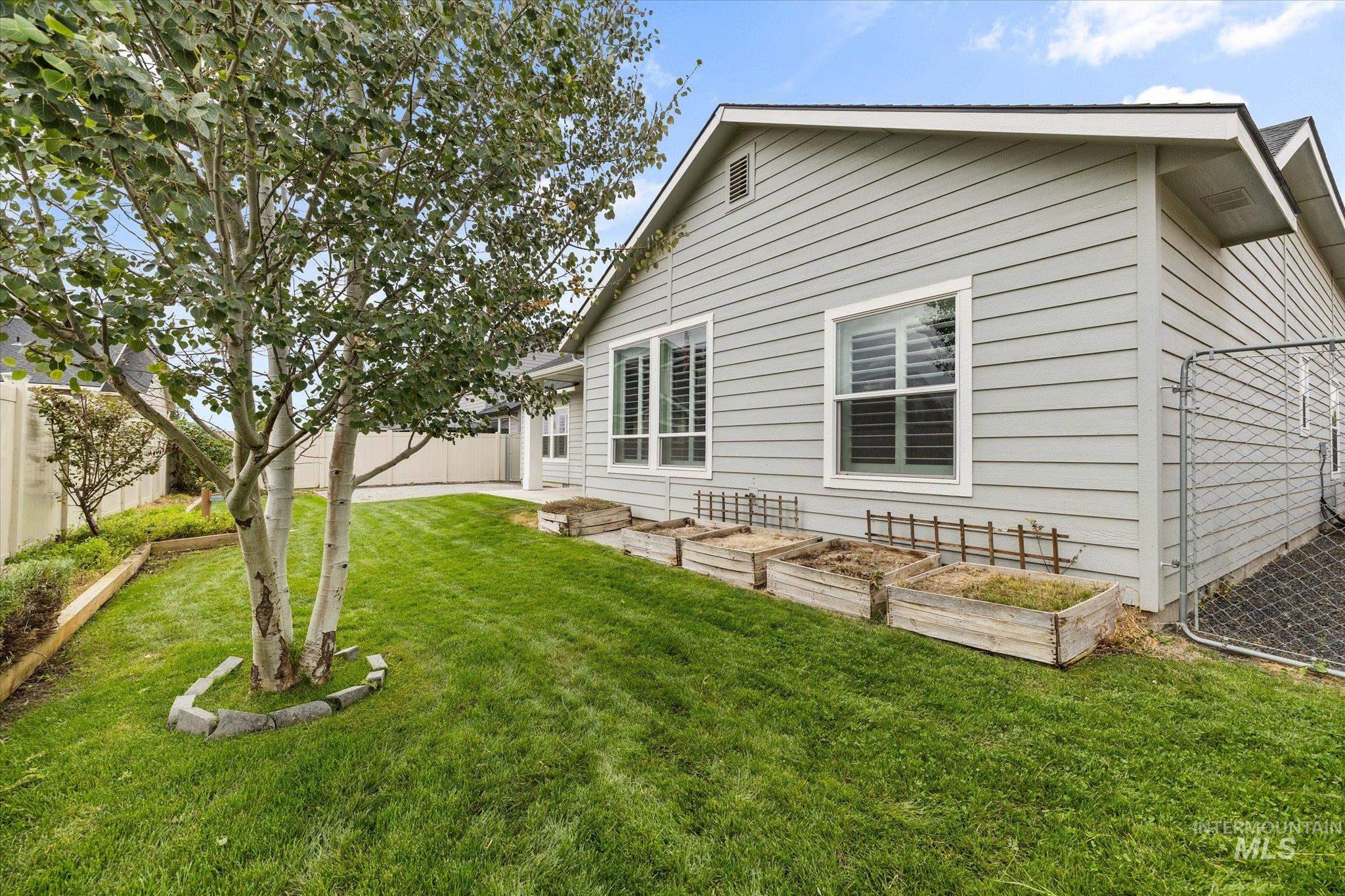 11883 W Trailheights, Star, Idaho 83669, 4 Bedrooms, 2 Bathrooms, Residential For Sale, Price $610,000,MLS 98998466