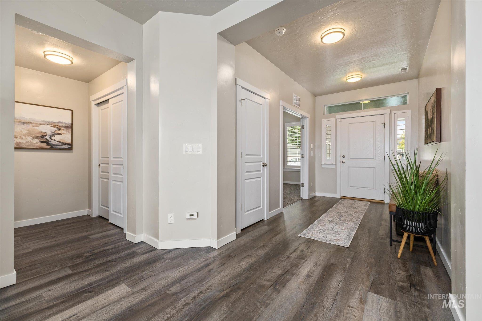 11883 W Trailheights, Star, Idaho 83669, 4 Bedrooms, 2 Bathrooms, Residential For Sale, Price $610,000,MLS 98998466