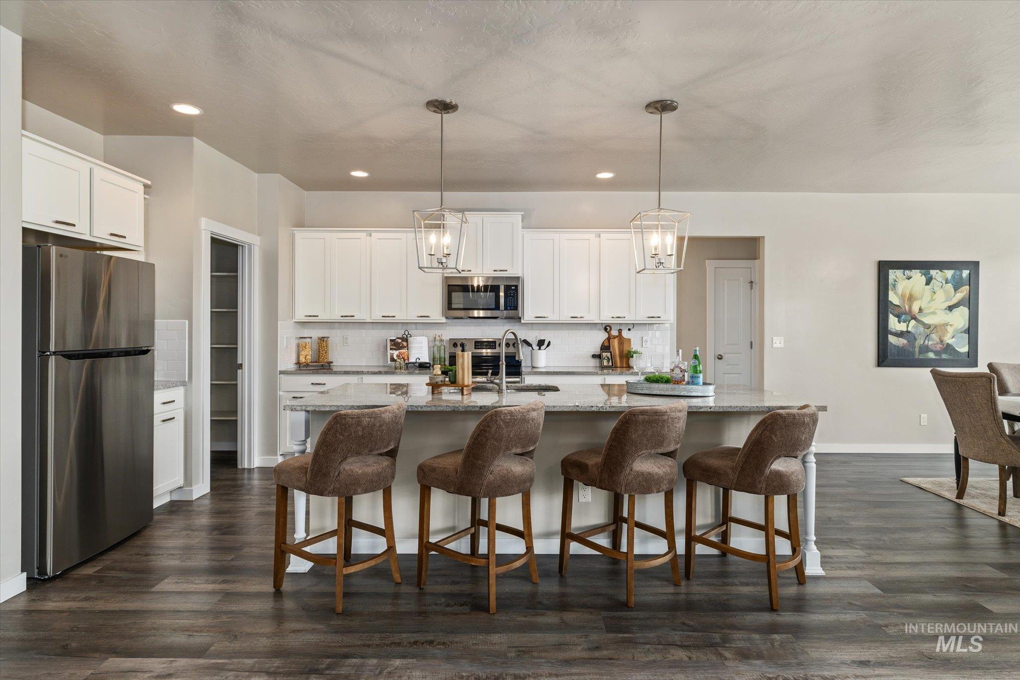 11883 W Trailheights, Star, Idaho 83669, 4 Bedrooms, 2 Bathrooms, Residential For Sale, Price $610,000,MLS 98998466