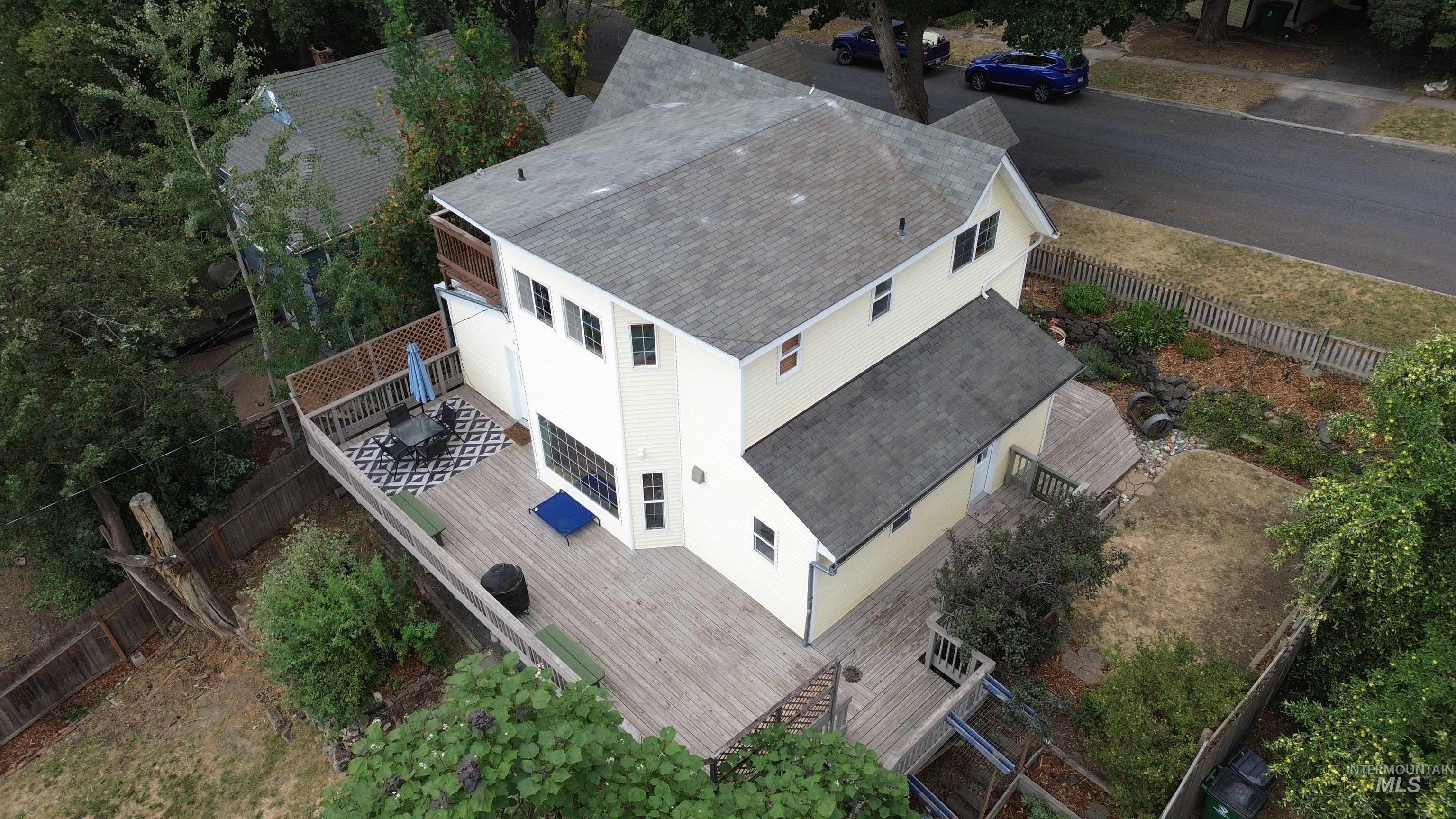 228 N Lilly, Moscow, Idaho 83843, 3 Bedrooms, 2 Bathrooms, Residential For Sale, Price $489,000,MLS 98998471
