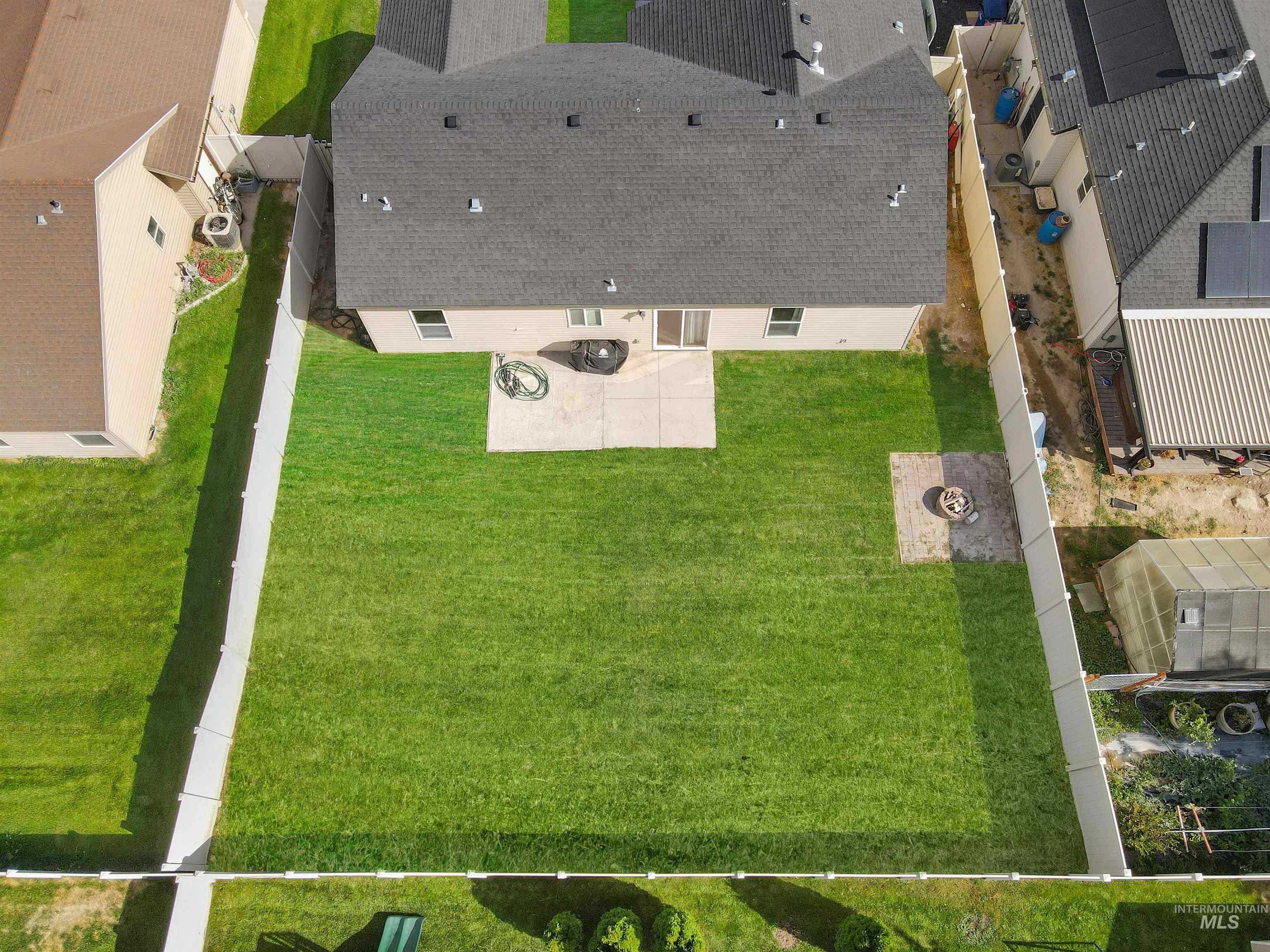 612 Heidi Ave, Twin Falls, Idaho 83301, 3 Bedrooms, 2 Bathrooms, Residential For Sale, Price $345,000,MLS 98998477