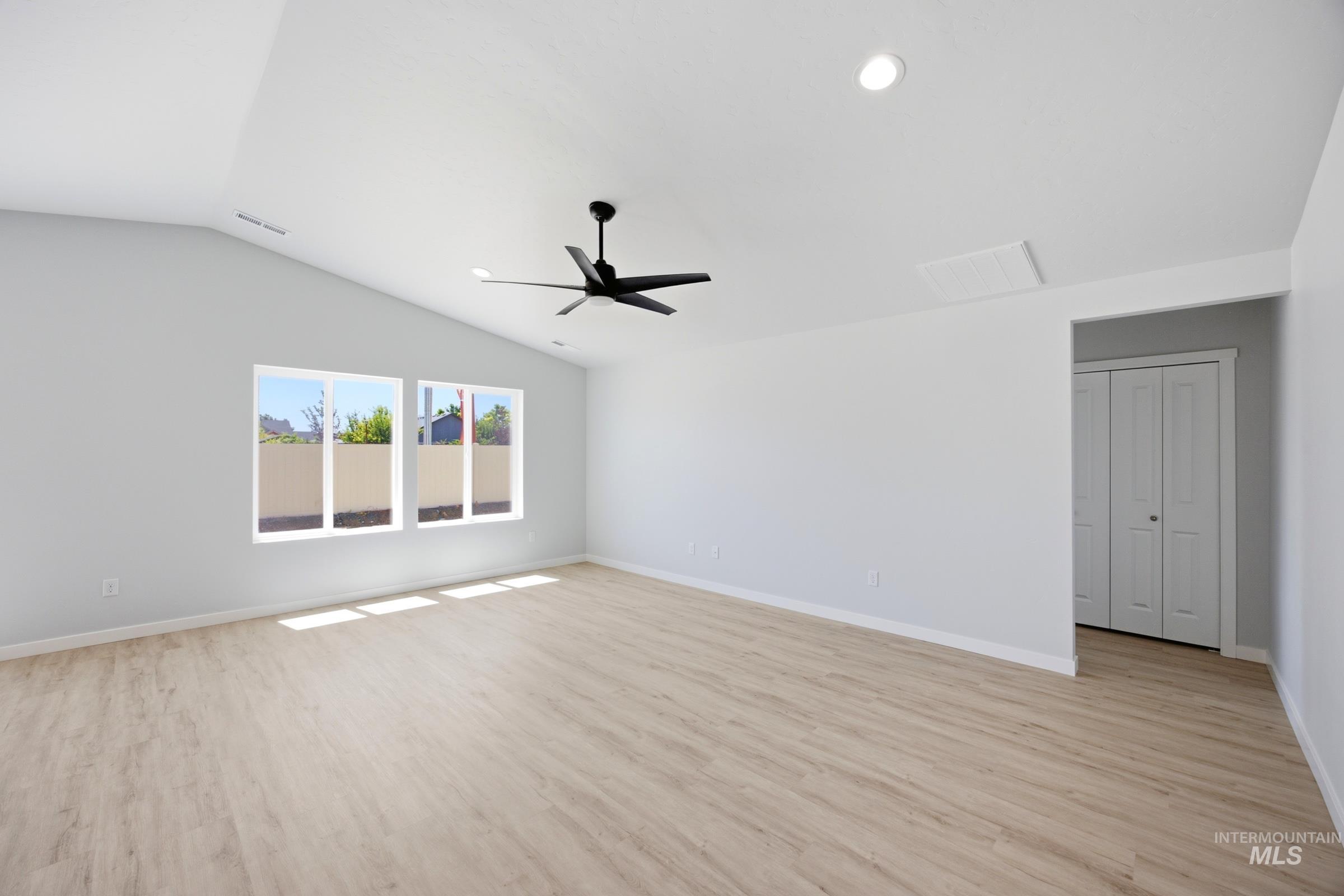 673 W Novak Dr, Emmett, Idaho 83617, 3 Bedrooms, 2 Bathrooms, Residential For Sale, Price $399,990,MLS 98998478