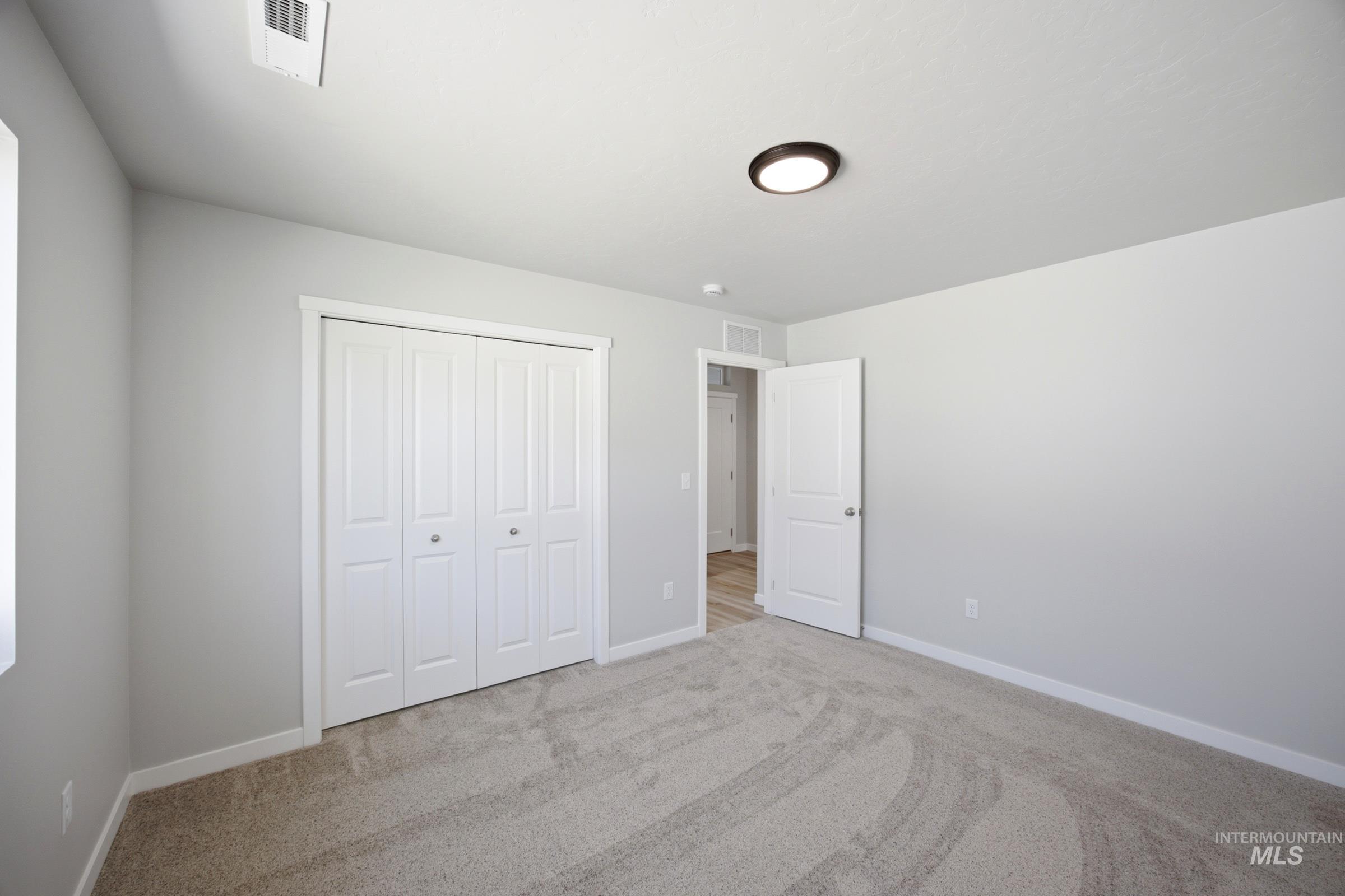 2183 N 8th E St, Mountain Home, Idaho 83647, 4 Bedrooms, 2 Bathrooms, Residential For Sale, Price $415,990, 98998483